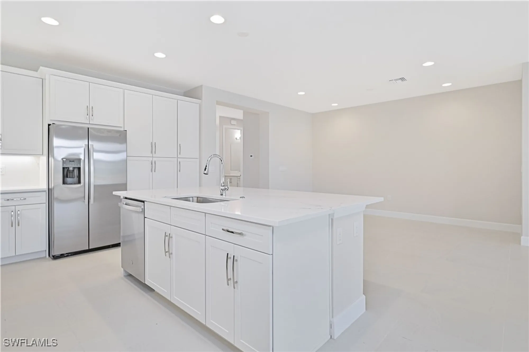 Property Slideshow image 11 of 50 | 14496 cumbria ct, Fort Myers, FL, 33905