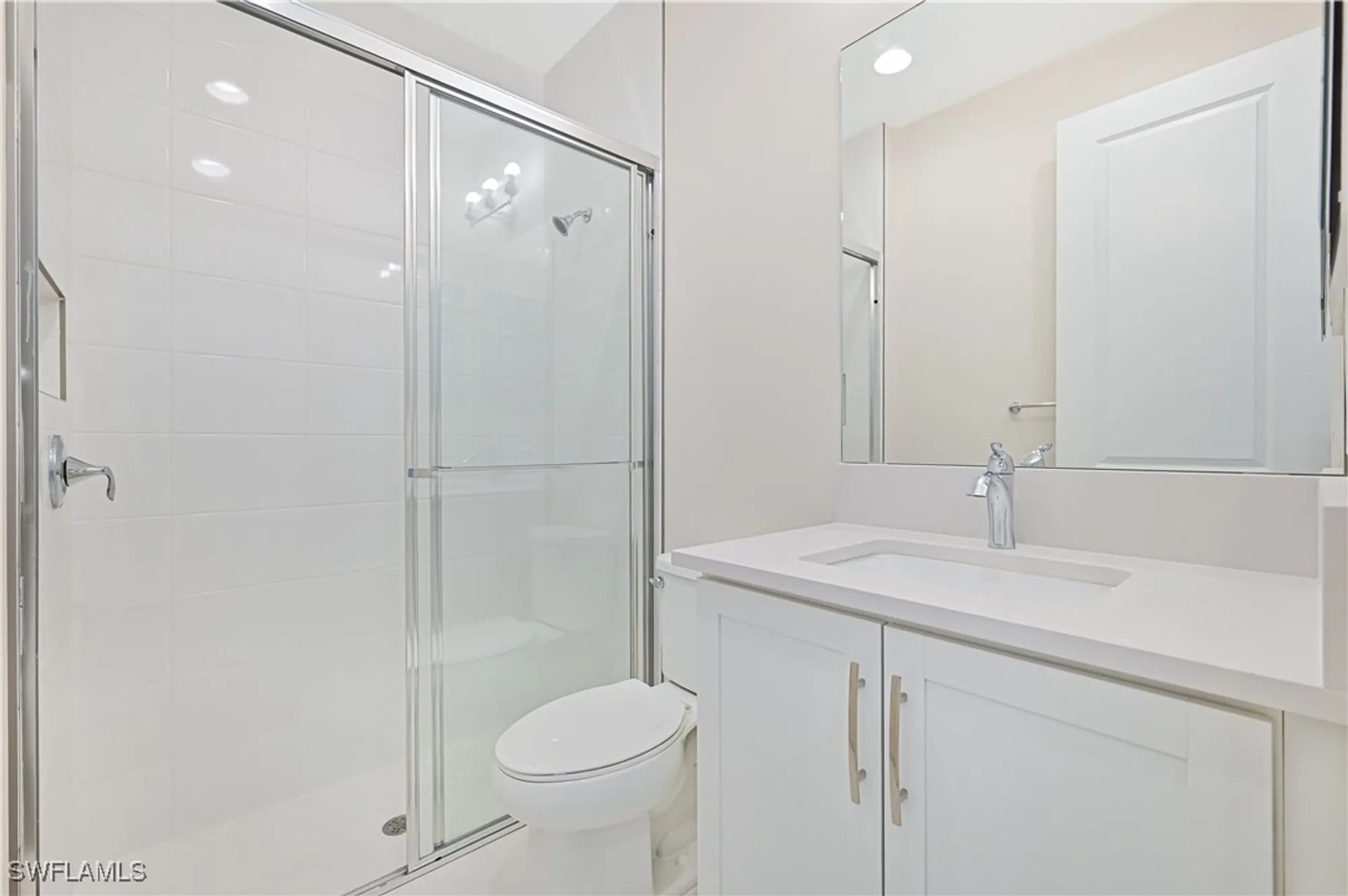 Property Slideshow image 32 of 50 | 14496 cumbria ct, Fort Myers, FL, 33905