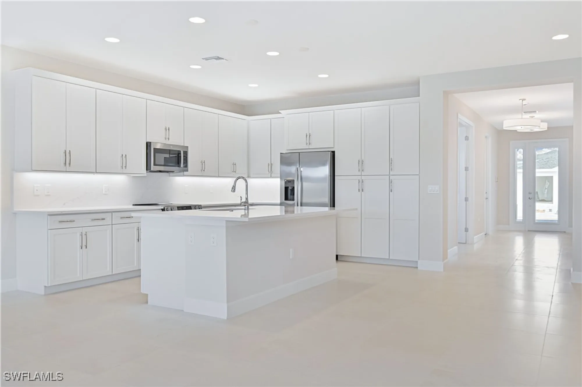 Property Slideshow image 8 of 50 | 14496 cumbria ct, Fort Myers, FL, 33905