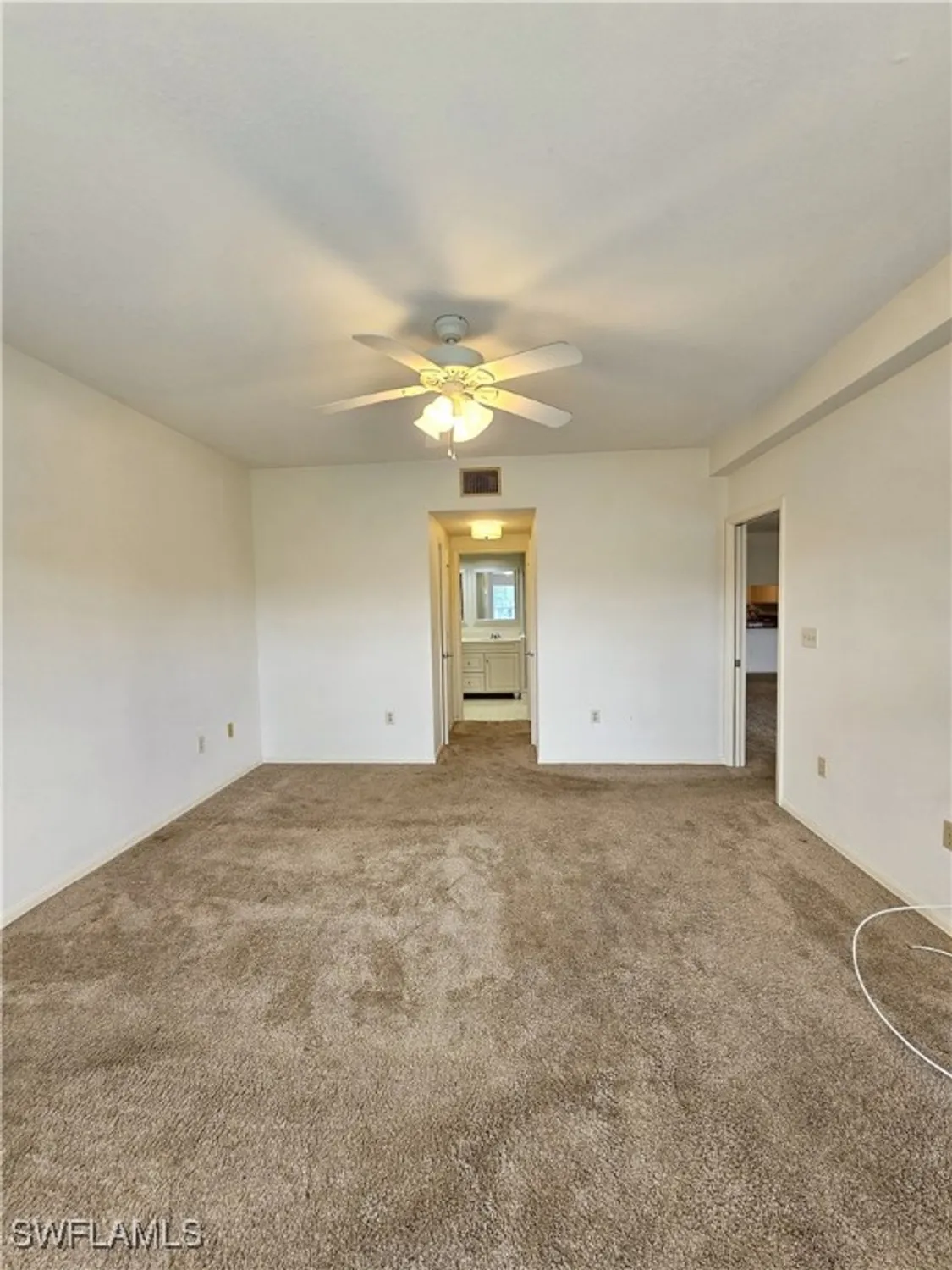 Property Slideshow image 18 of 34 | 6025 chardonnay ln apt 102, Naples, FL, 34119