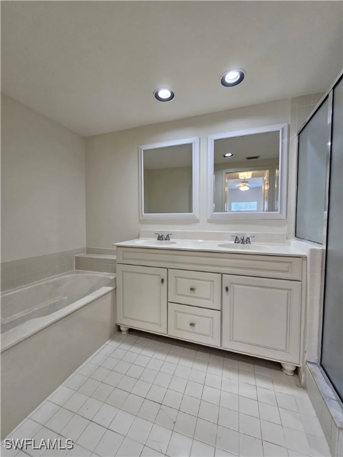 Property Slideshow image 20 of 34 | 6025 chardonnay ln apt 102, Naples, FL, 34119