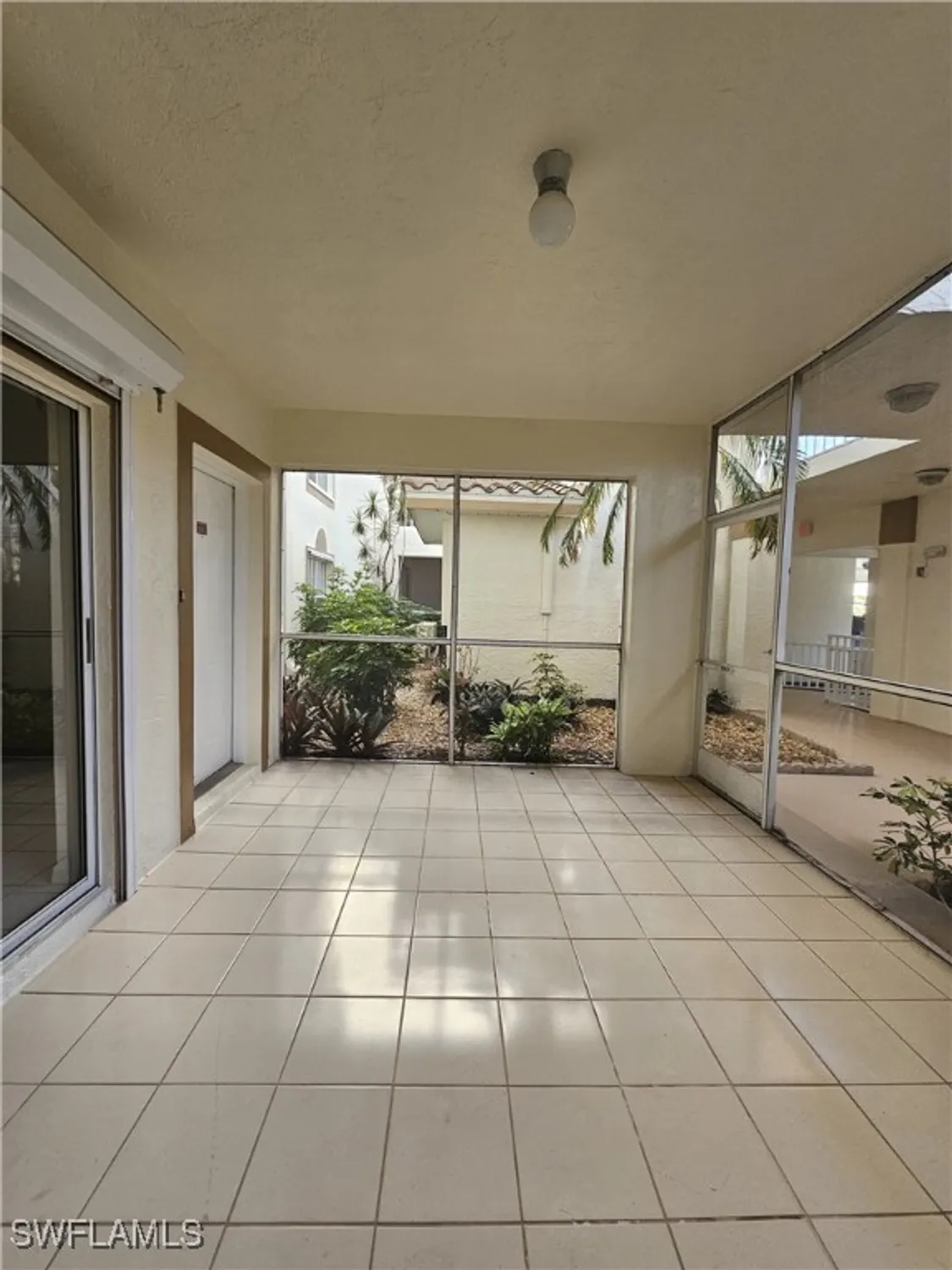 Property Slideshow image 6 of 34 | 6025 chardonnay ln apt 102, Naples, FL, 34119