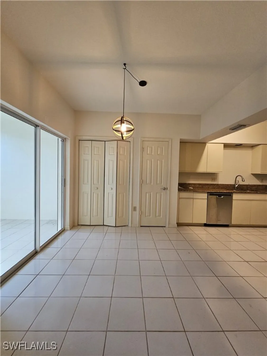 Property Slideshow image 7 of 34 | 6025 chardonnay ln apt 102, Naples, FL, 34119