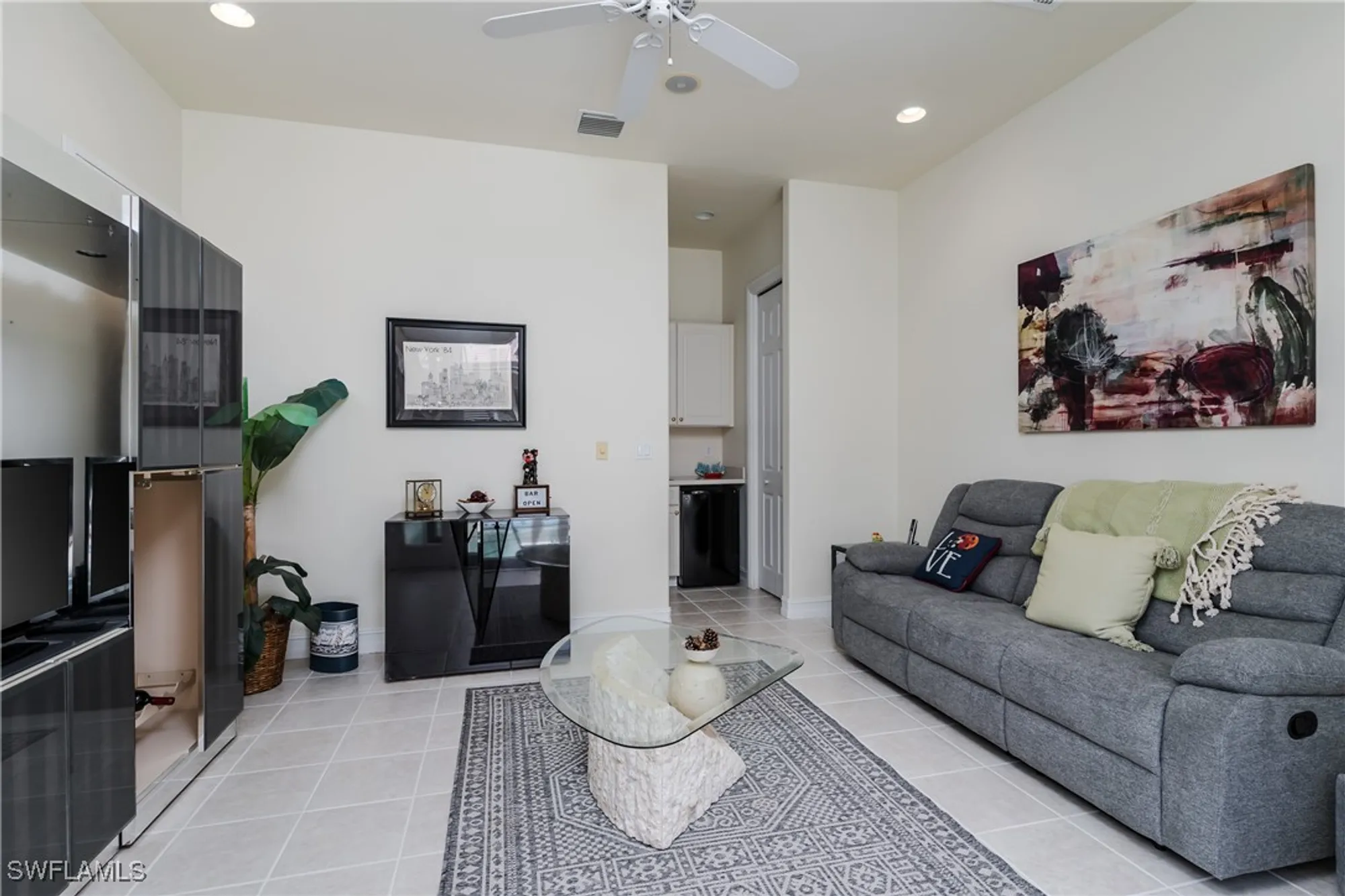 Property Slideshow image 26 of 38 | 6841 bent grass dr, Naples, FL, 34113