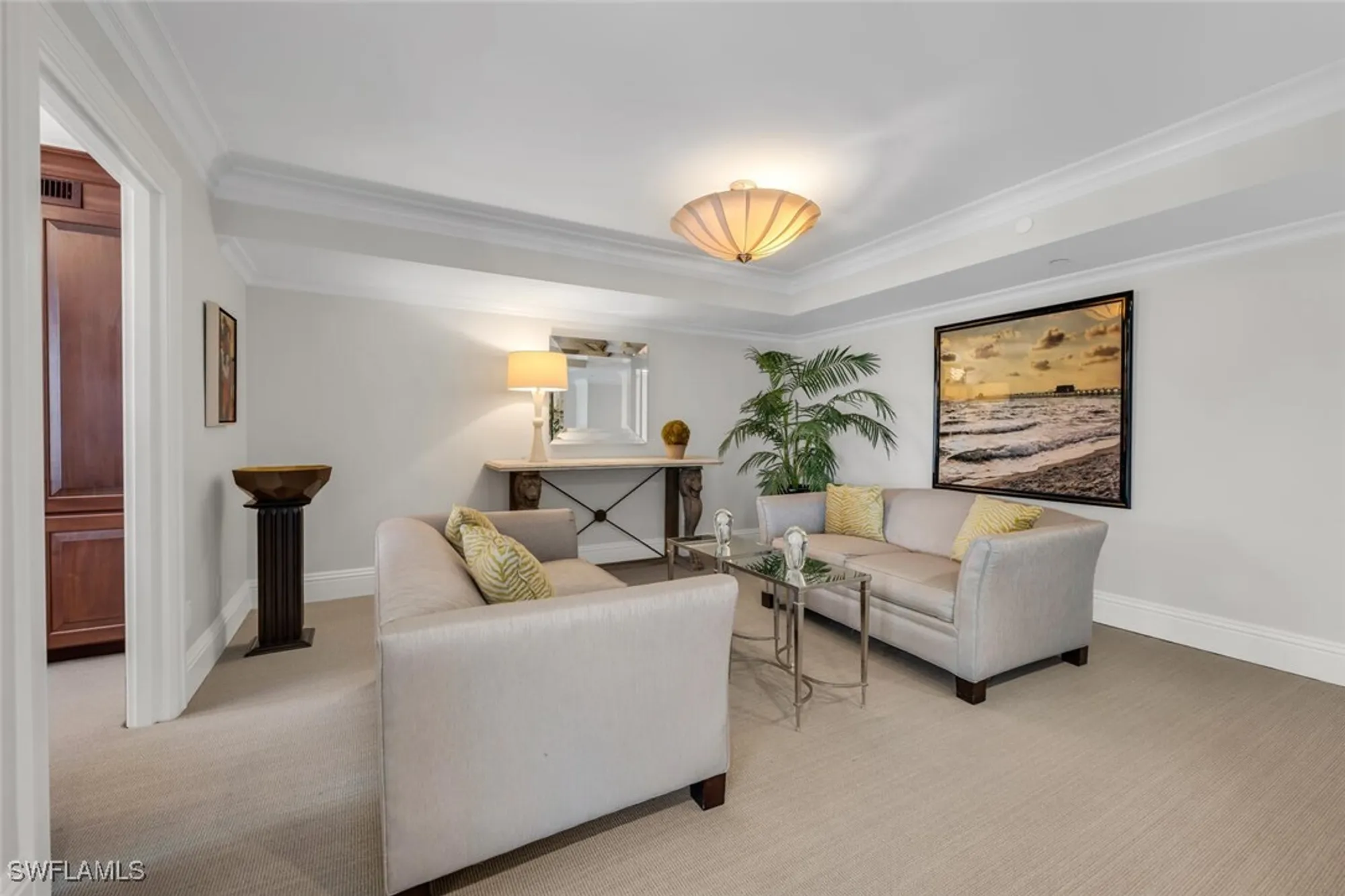 Property Slideshow image 18 of 21 | 3003 gulf shore blvd 404, Naples, FL, 34103
