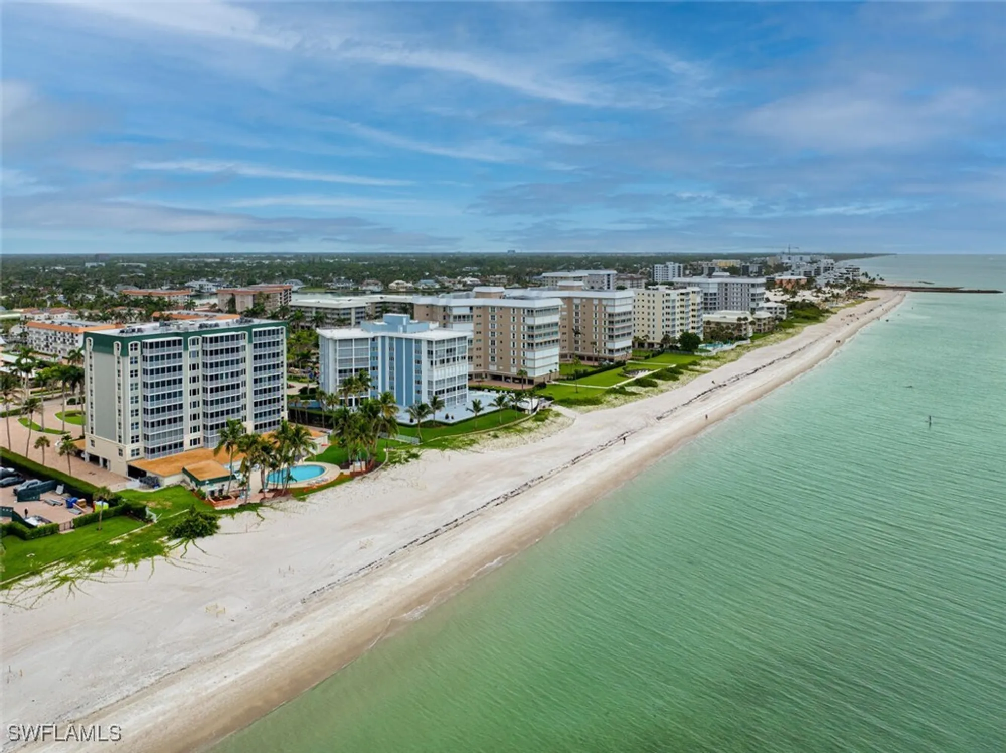 Property Slideshow image 3 of 21 | 3003 gulf shore blvd 404, Naples, FL, 34103