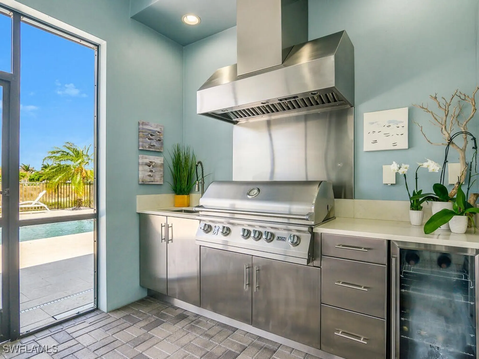 Property Slideshow image 17 of 47 | 6478 warwick ave, Naples, FL, 34113