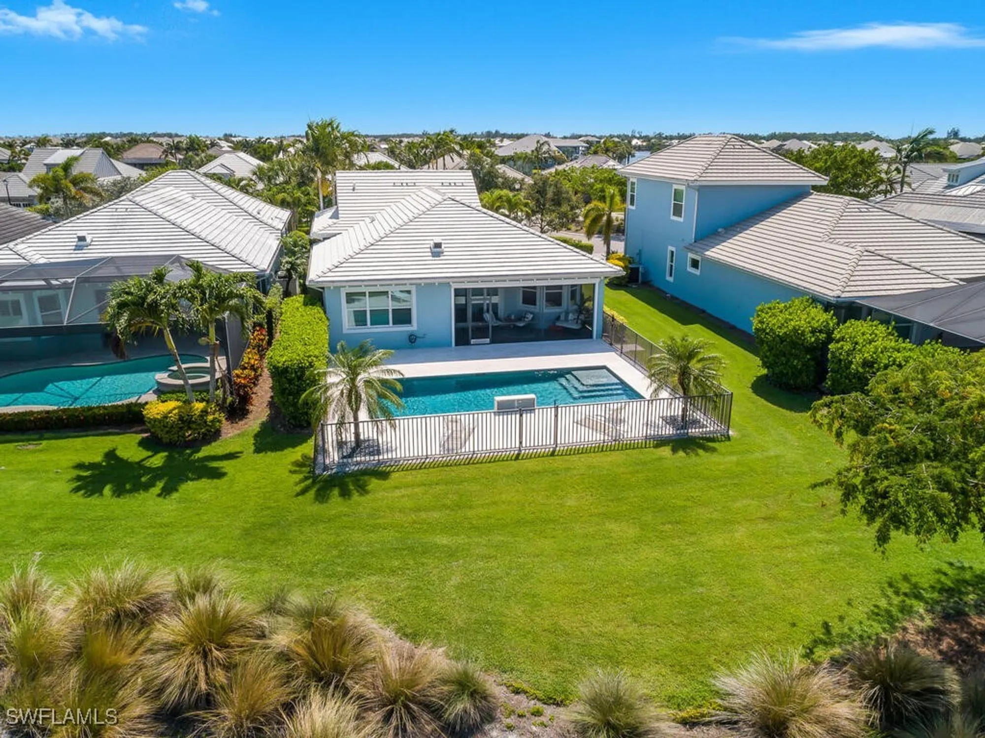 Property Slideshow image 23 of 47 | 6478 warwick ave, Naples, FL, 34113