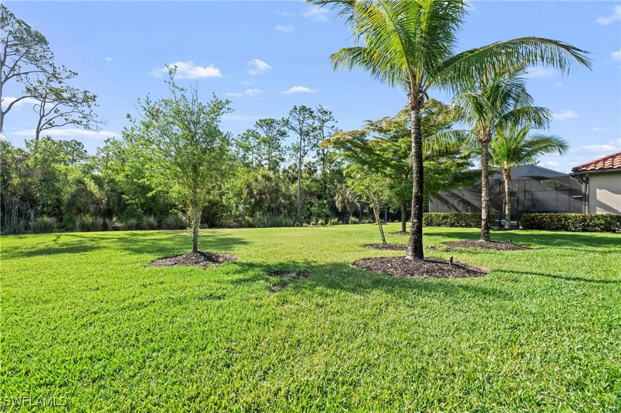 Property Slideshow image 26 of 41 | 9380 vercelli ct, Naples, FL, 34113
