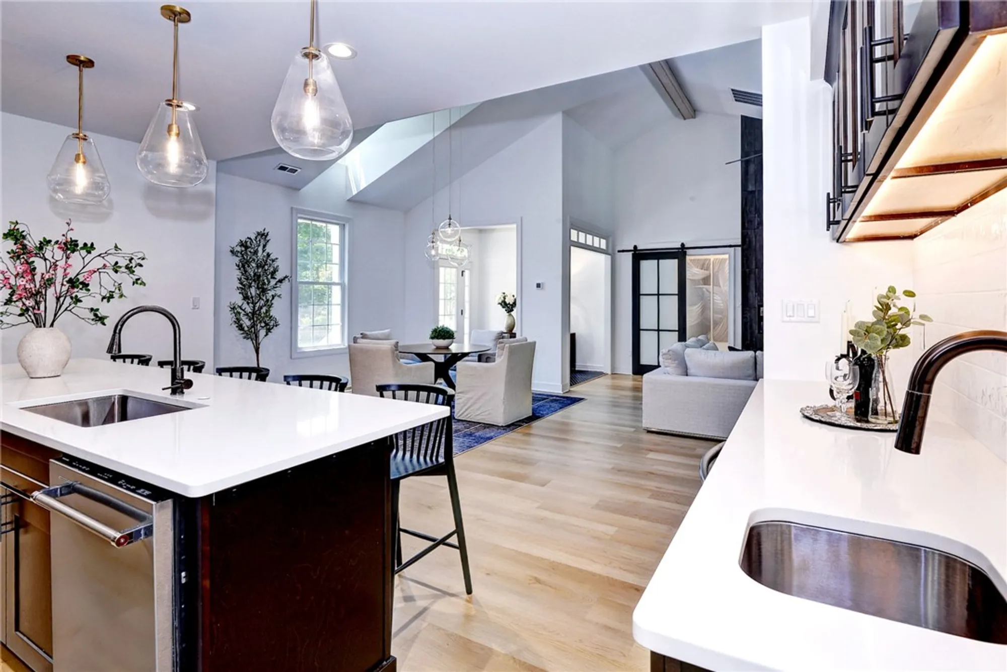 Property Slideshow image 16 of 42 | 3 menife ct, Williamsburg, VA, 23188