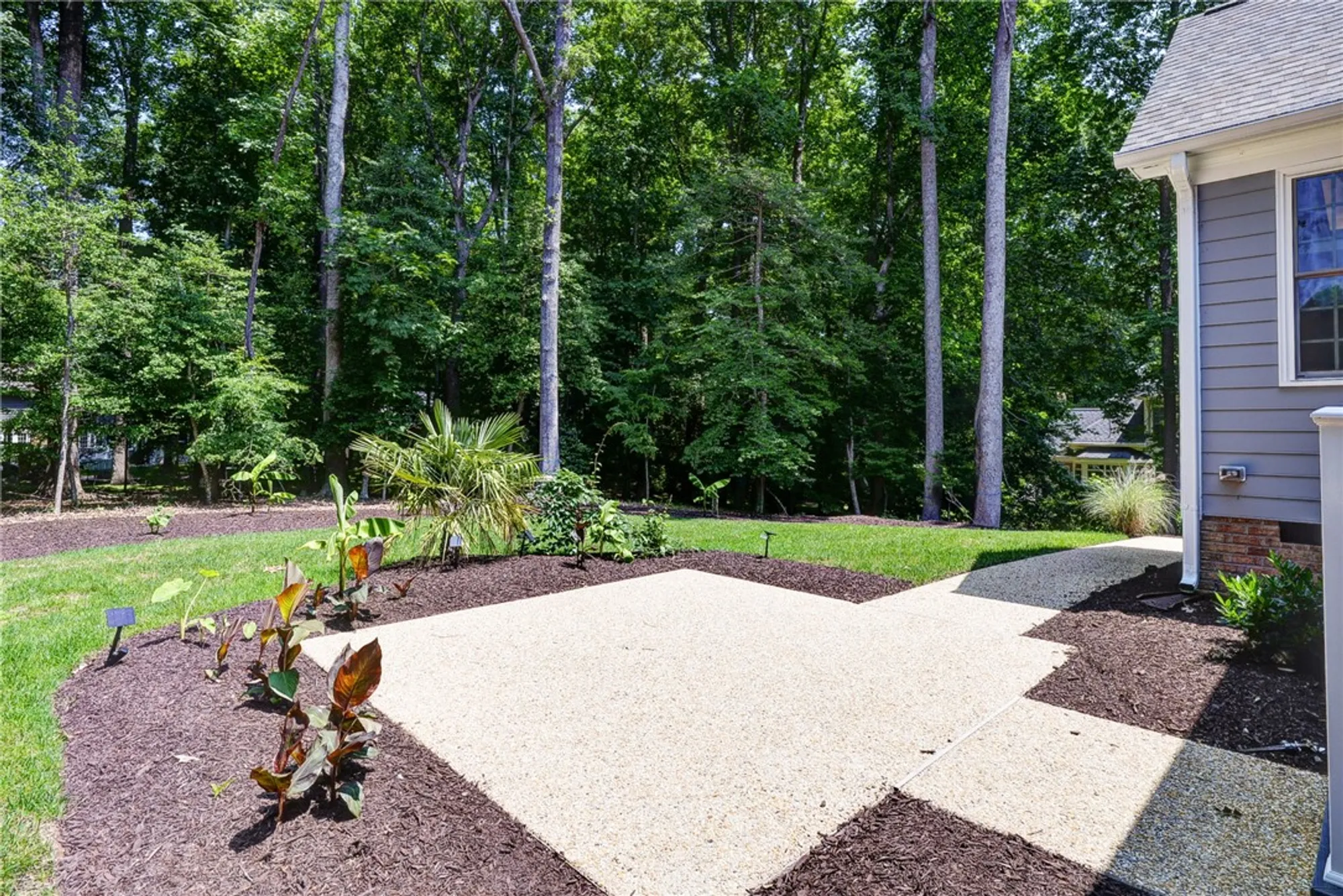 Property Slideshow image 32 of 42 | 3 menife ct, Williamsburg, VA, 23188