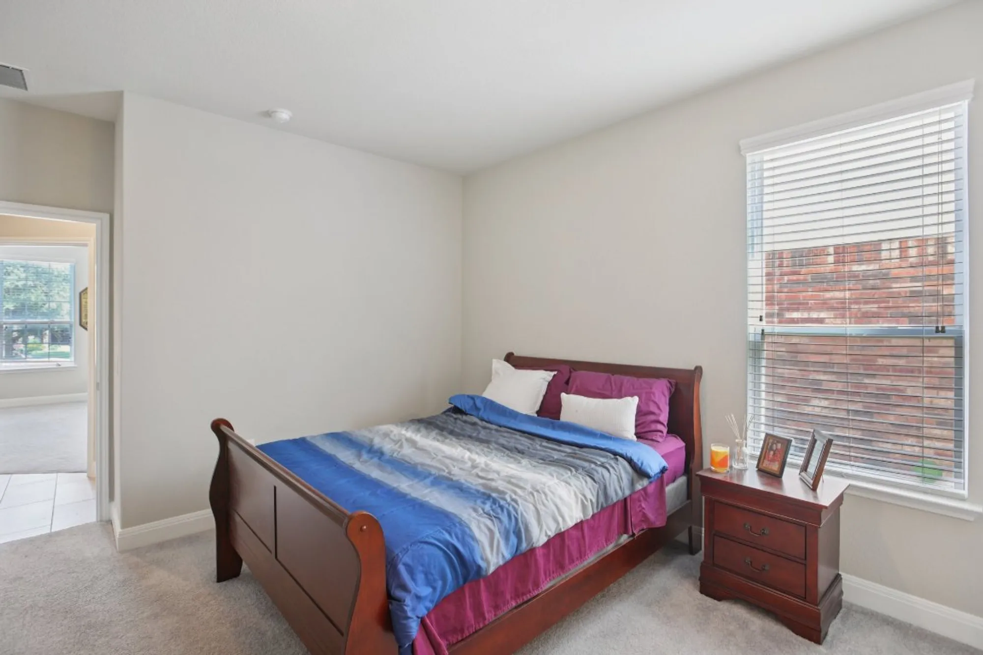 Property Slideshow image 16 of 40 | 806 holiday creek ln, Georgetown, TX, 78633