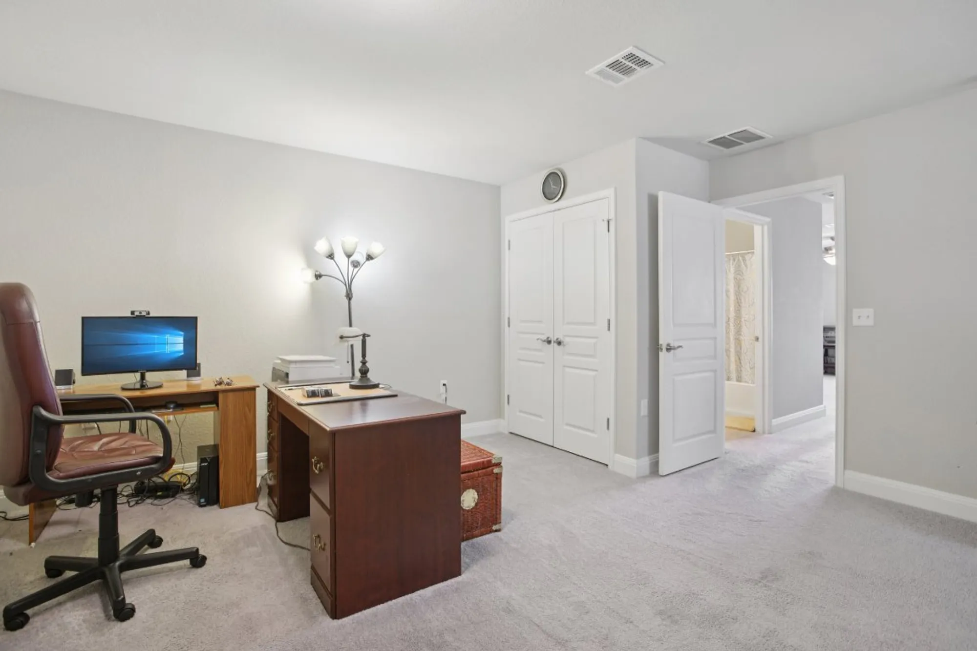 Property Slideshow image 27 of 40 | 806 holiday creek ln, Georgetown, TX, 78633