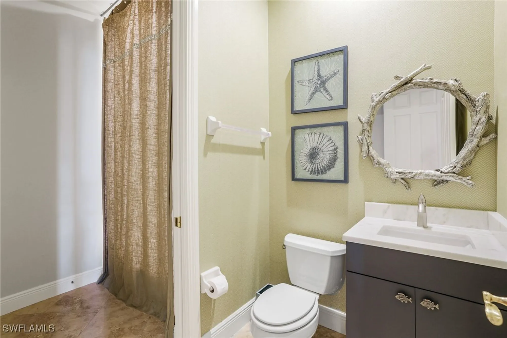 Property Slideshow image 18 of 44 | 9053 cascada way apt 202, Naples, FL, 34114