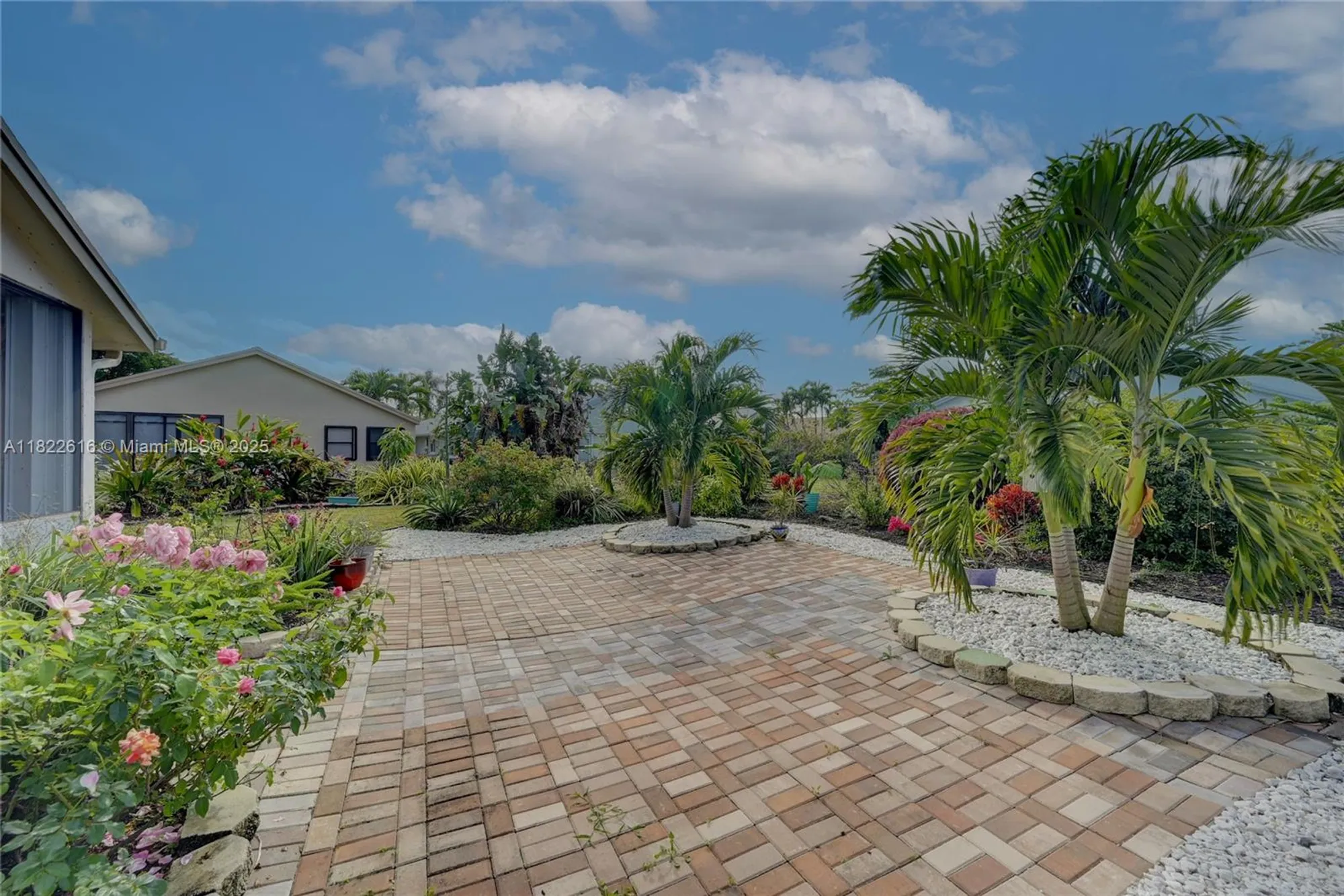 Property Slideshow image 31 of 36 | 2530 riviera dr, Delray Beach, FL, 33445