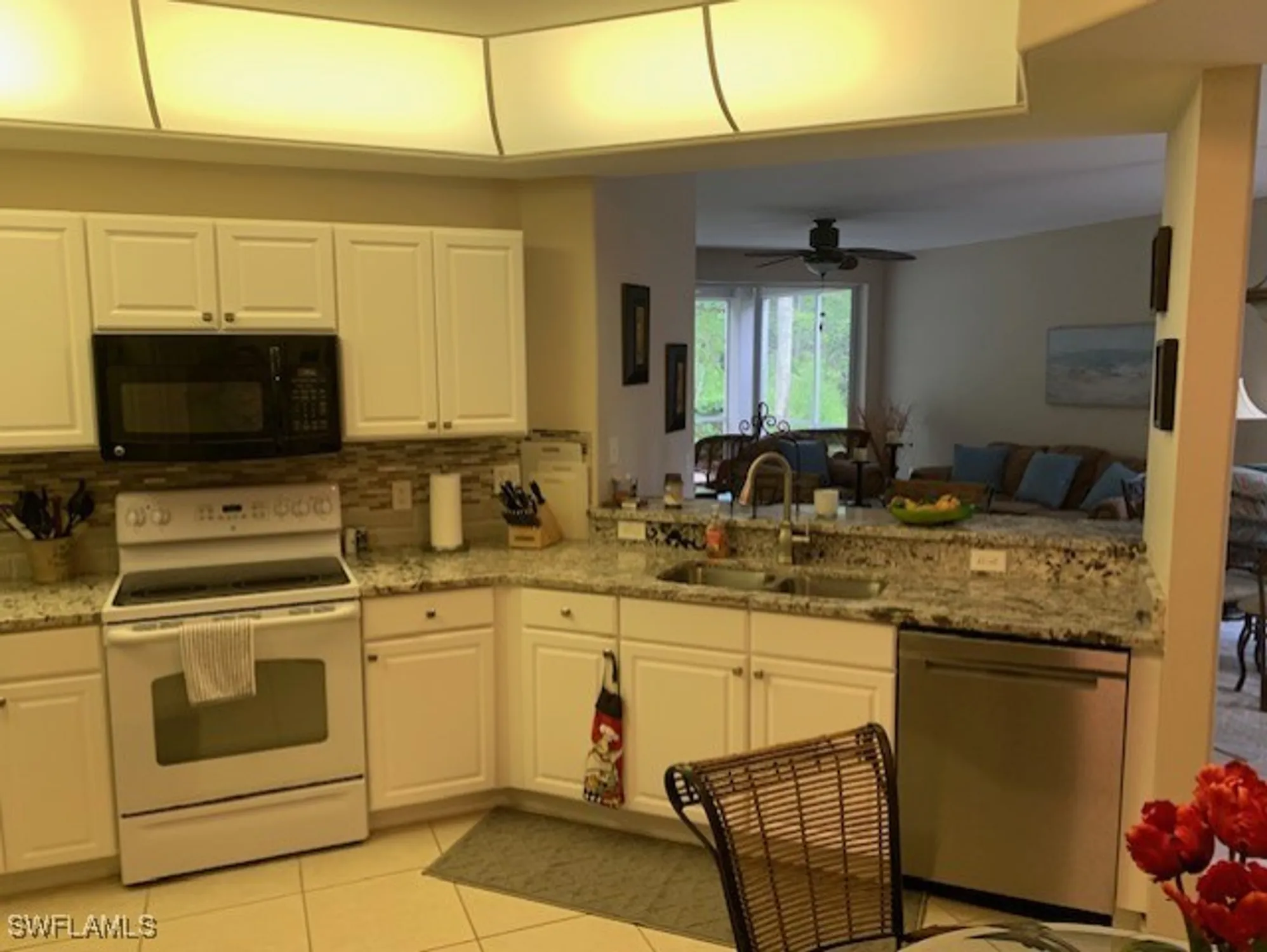 Property Slideshow image 18 of 25 | 9583 hemingway ln 4301, Fort Myers, FL, 33913