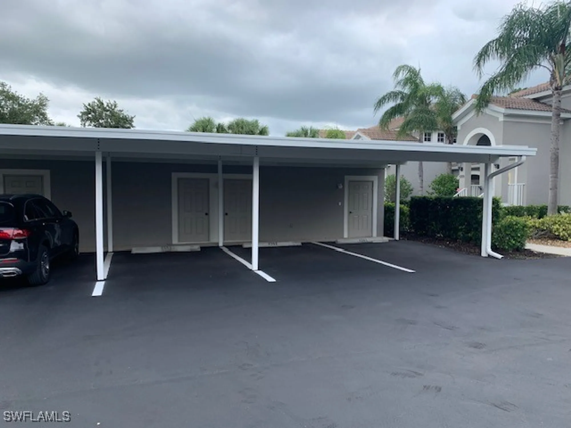 Property Slideshow image 3 of 25 | 9583 hemingway ln 4301, Fort Myers, FL, 33913