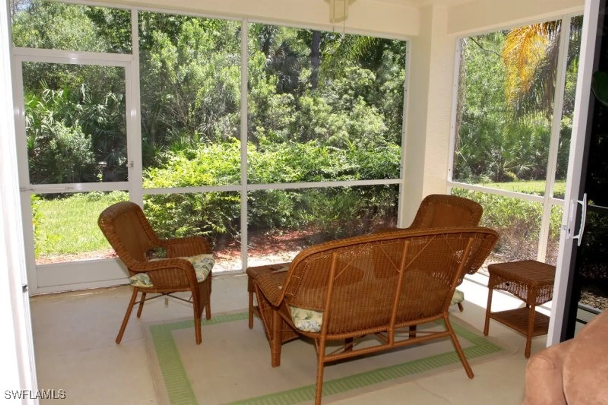 Property Slideshow image 5 of 25 | 9583 hemingway ln 4301, Fort Myers, FL, 33913