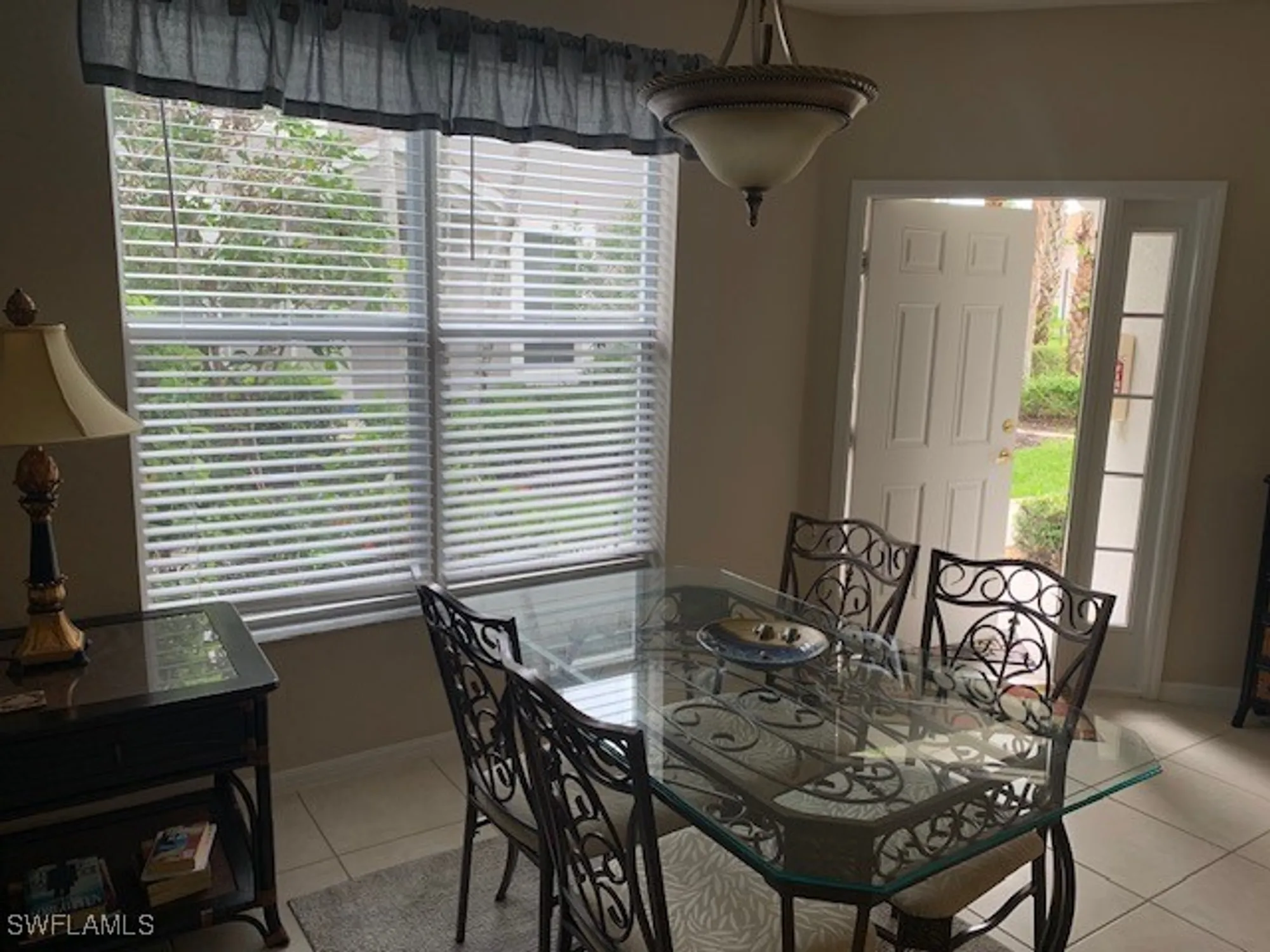 Property Slideshow image 8 of 25 | 9583 hemingway ln 4301, Fort Myers, FL, 33913