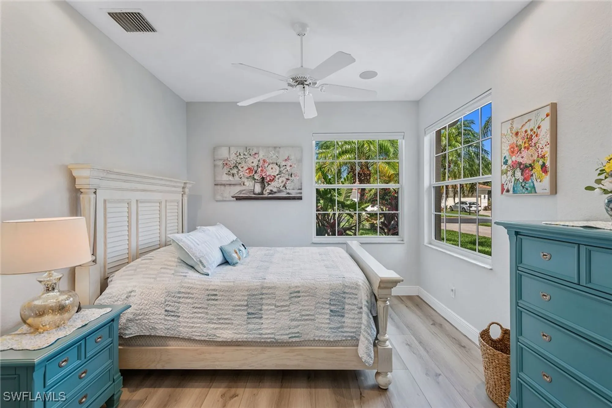 Property Slideshow image 17 of 49 | 8556 pepper tree way, Naples, FL, 34114
