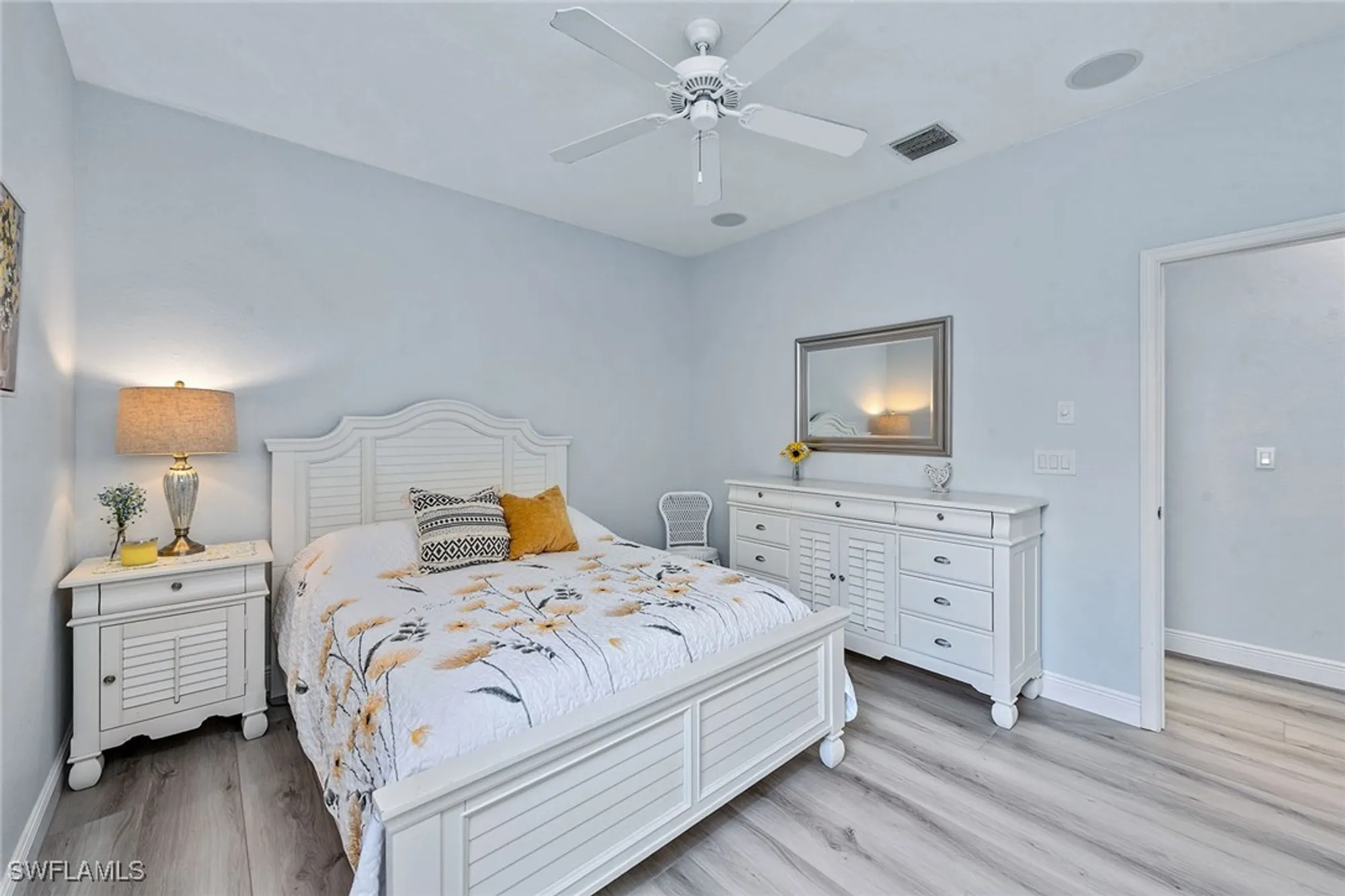 Property Slideshow image 18 of 49 | 8556 pepper tree way, Naples, FL, 34114