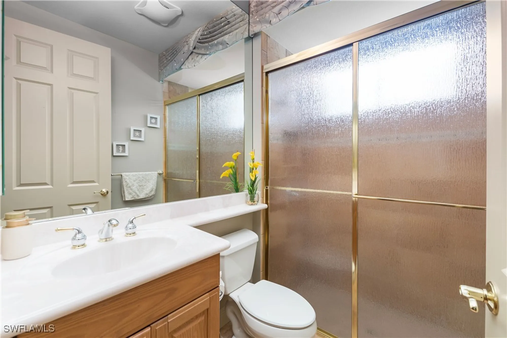 Property Slideshow image 21 of 49 | 3681 mossy oak dr, Fort Myers, FL, 33905