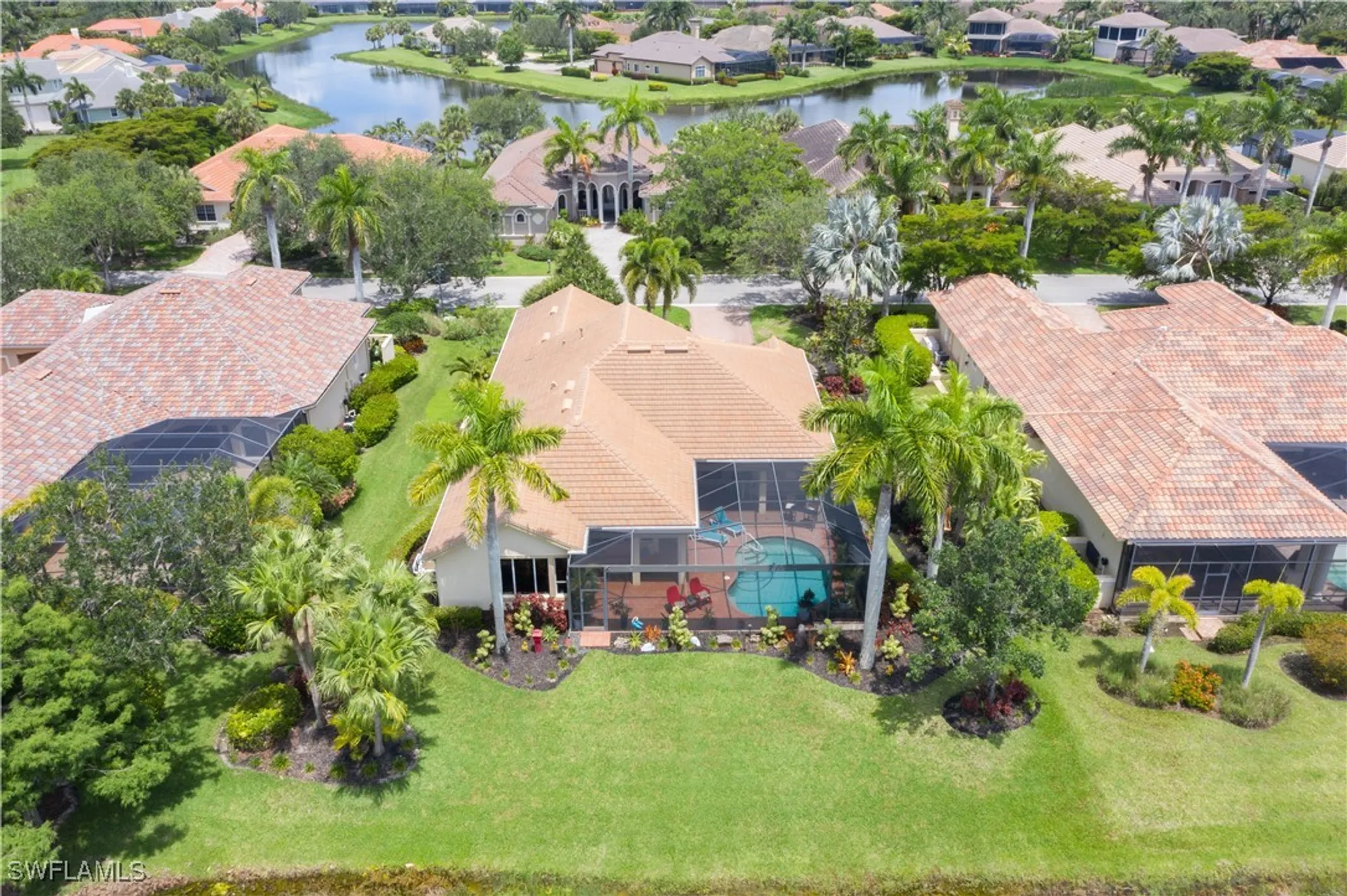 Property Slideshow image 4 of 49 | 3681 mossy oak dr, Fort Myers, FL, 33905