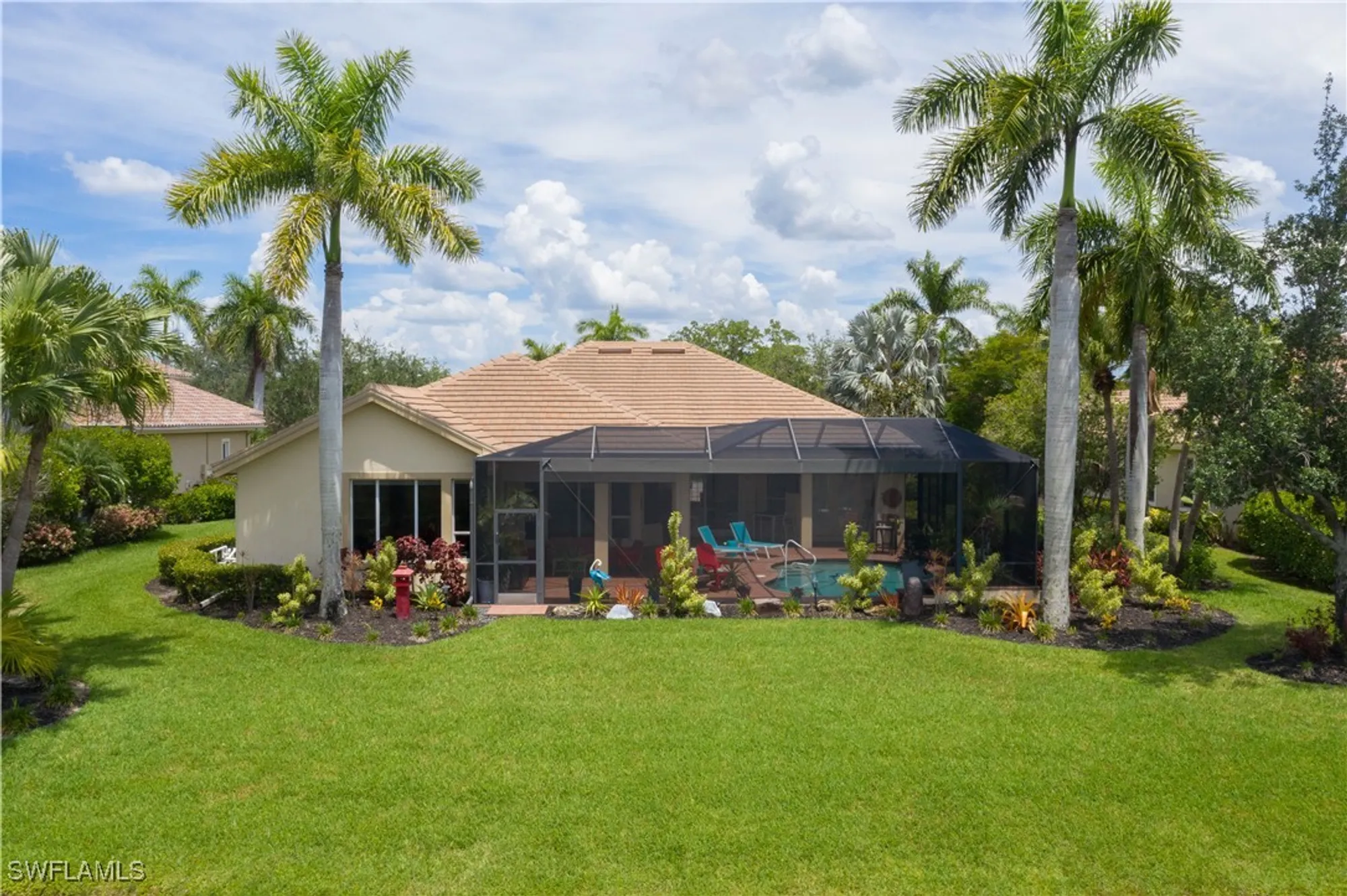 Property Slideshow image 5 of 49 | 3681 mossy oak dr, Fort Myers, FL, 33905