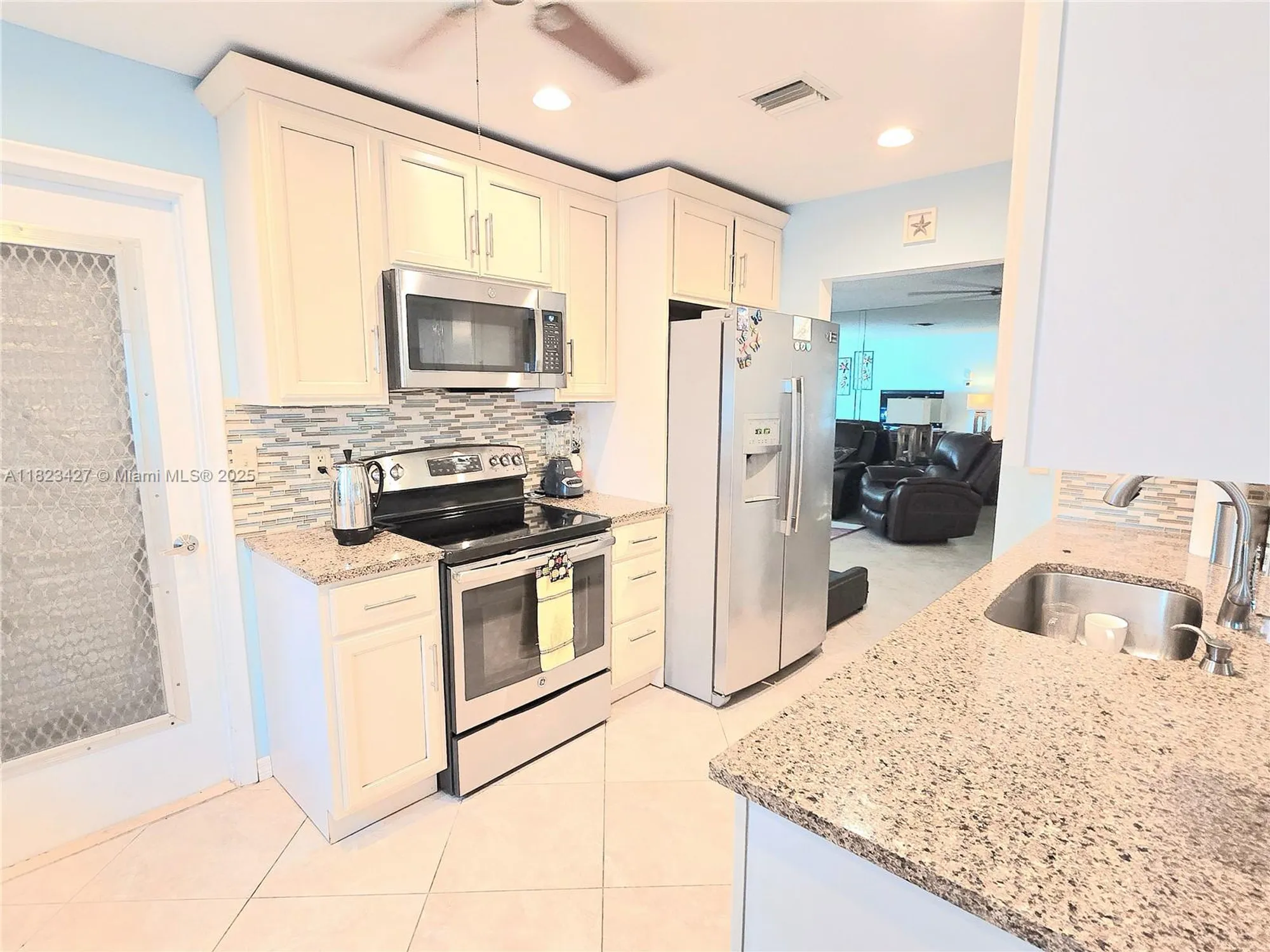 Property Slideshow image 13 of 60 | 1711 sw 22nd st, Boynton Beach, FL, 33426