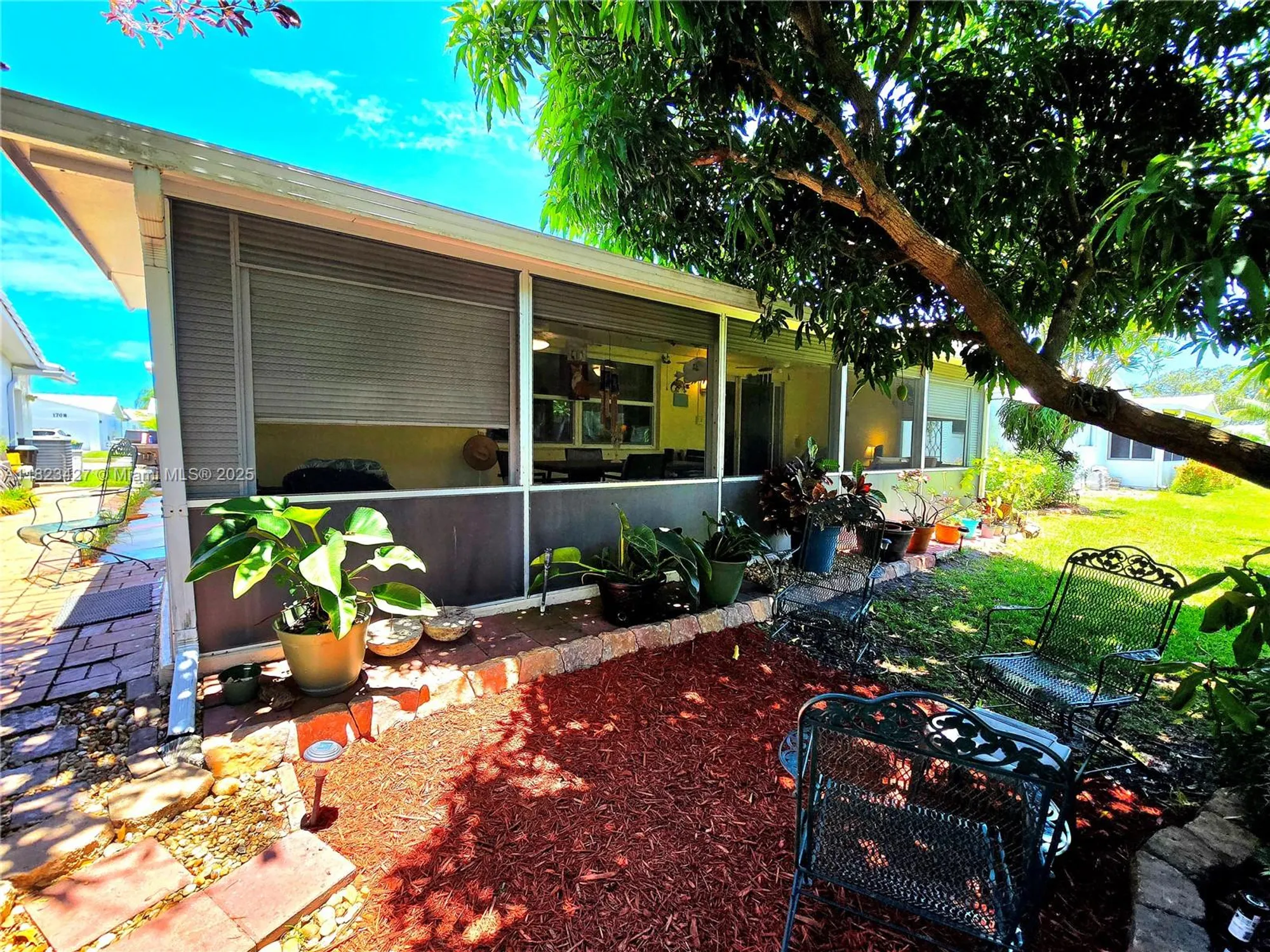 Property Slideshow image 25 of 60 | 1711 sw 22nd st, Boynton Beach, FL, 33426