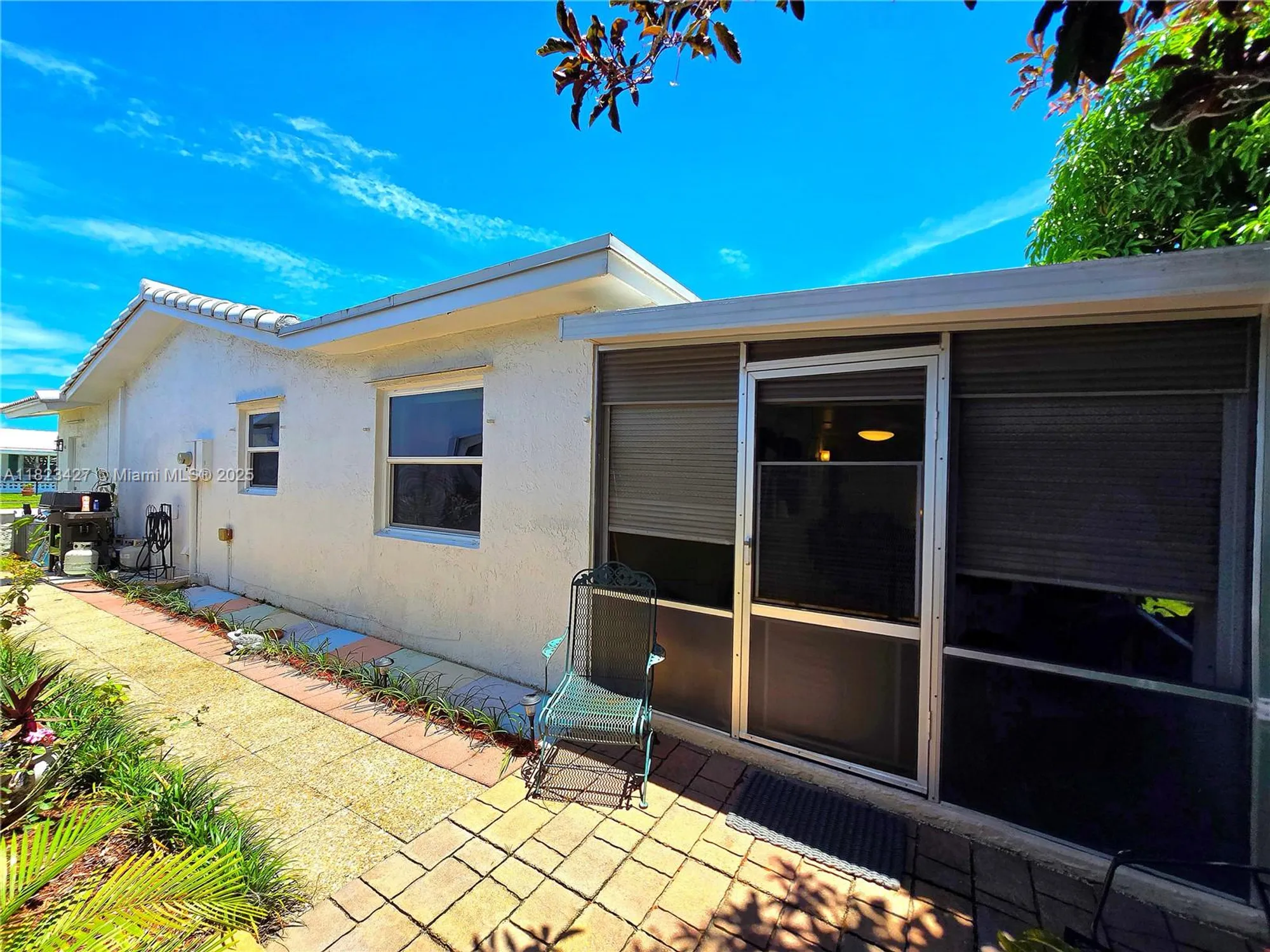 Property Slideshow image 22 of 60 | 1711 sw 22nd st, Boynton Beach, FL, 33426