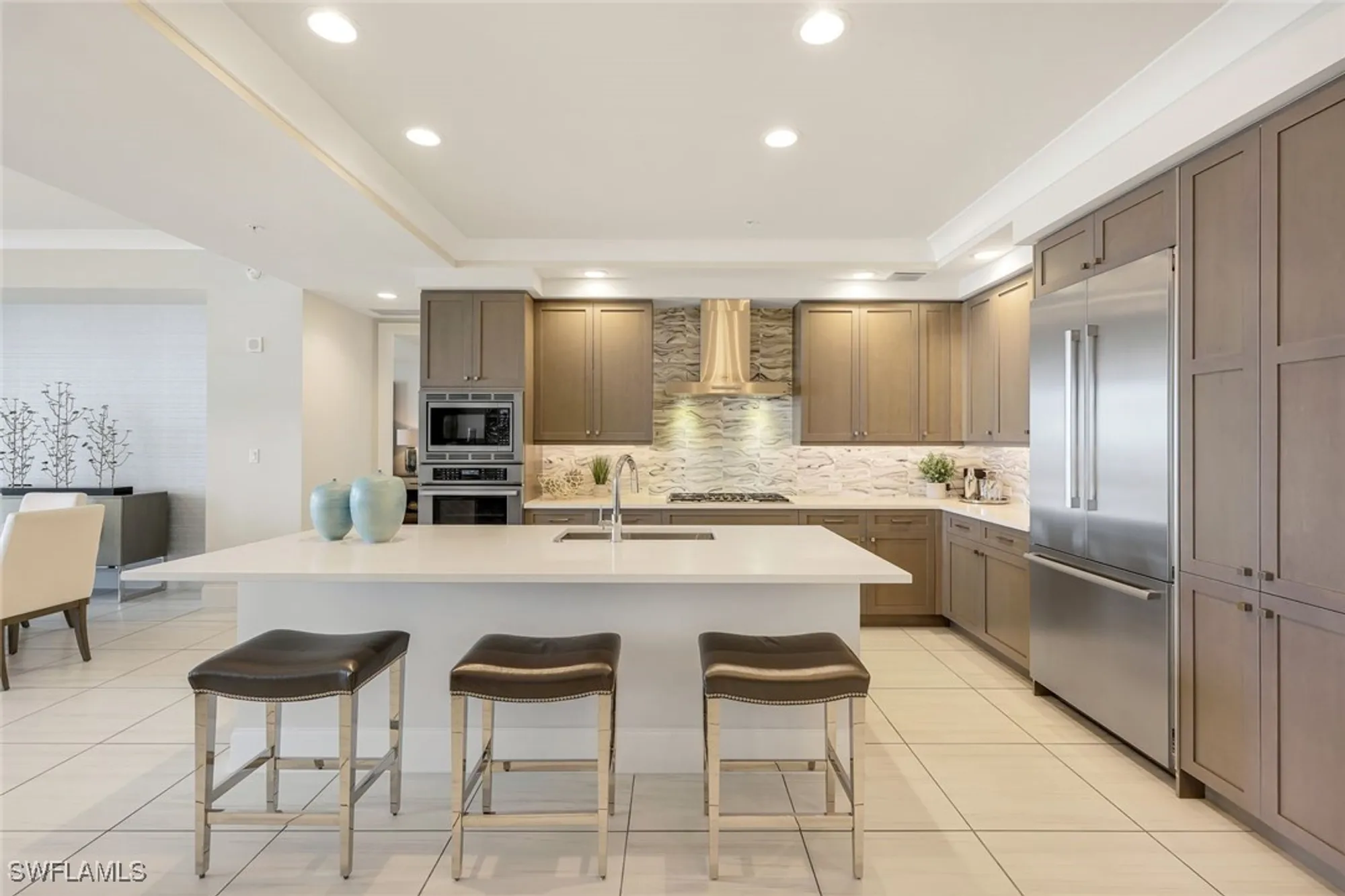 Property Slideshow image 10 of 50 | 4971 bonita bay blvd unit 1402, Bonita Springs, FL, 34134