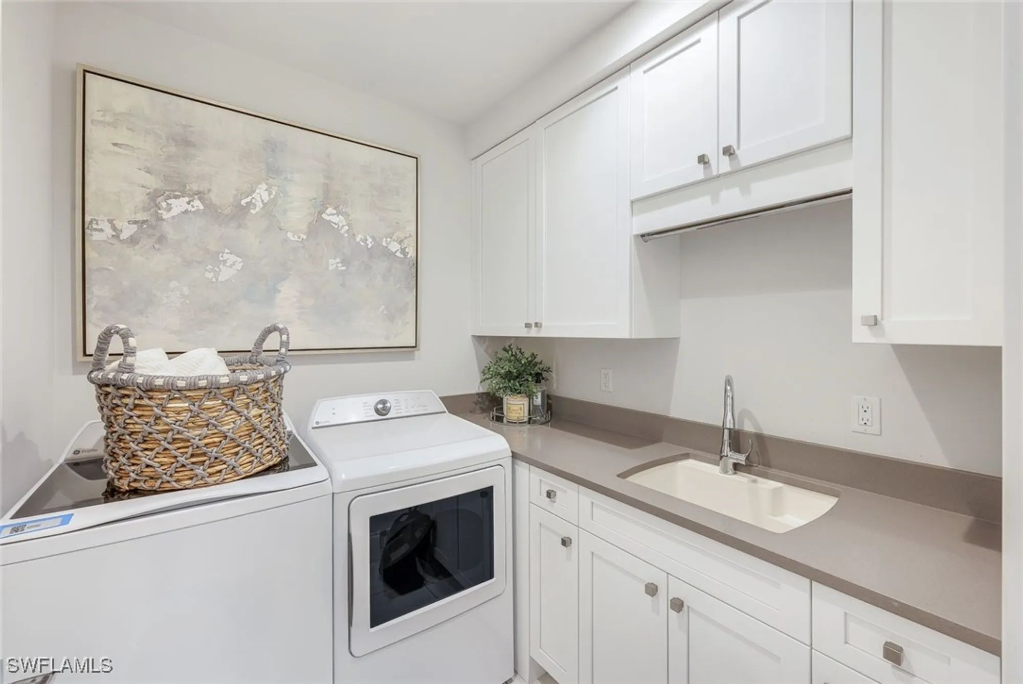 Property Slideshow image 34 of 50 | 4971 bonita bay blvd unit 1402, Bonita Springs, FL, 34134