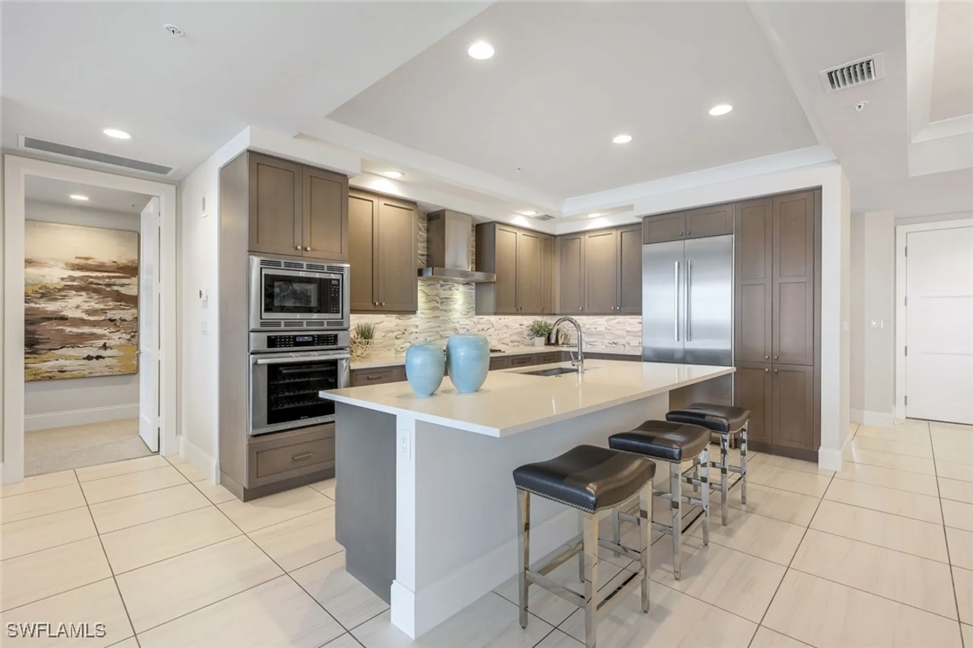 Property Slideshow image 9 of 50 | 4971 bonita bay blvd unit 1402, Bonita Springs, FL, 34134