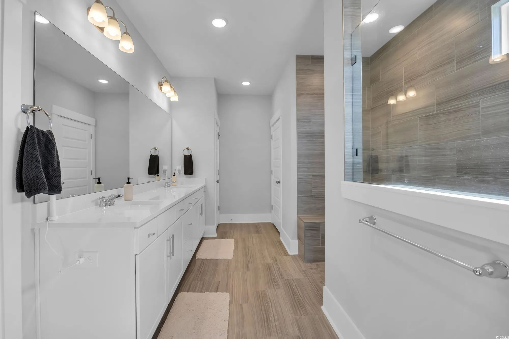 Property Slideshow image 21 of 39 | 1121 oxeye st, North Myrtle Beach, SC, 29582