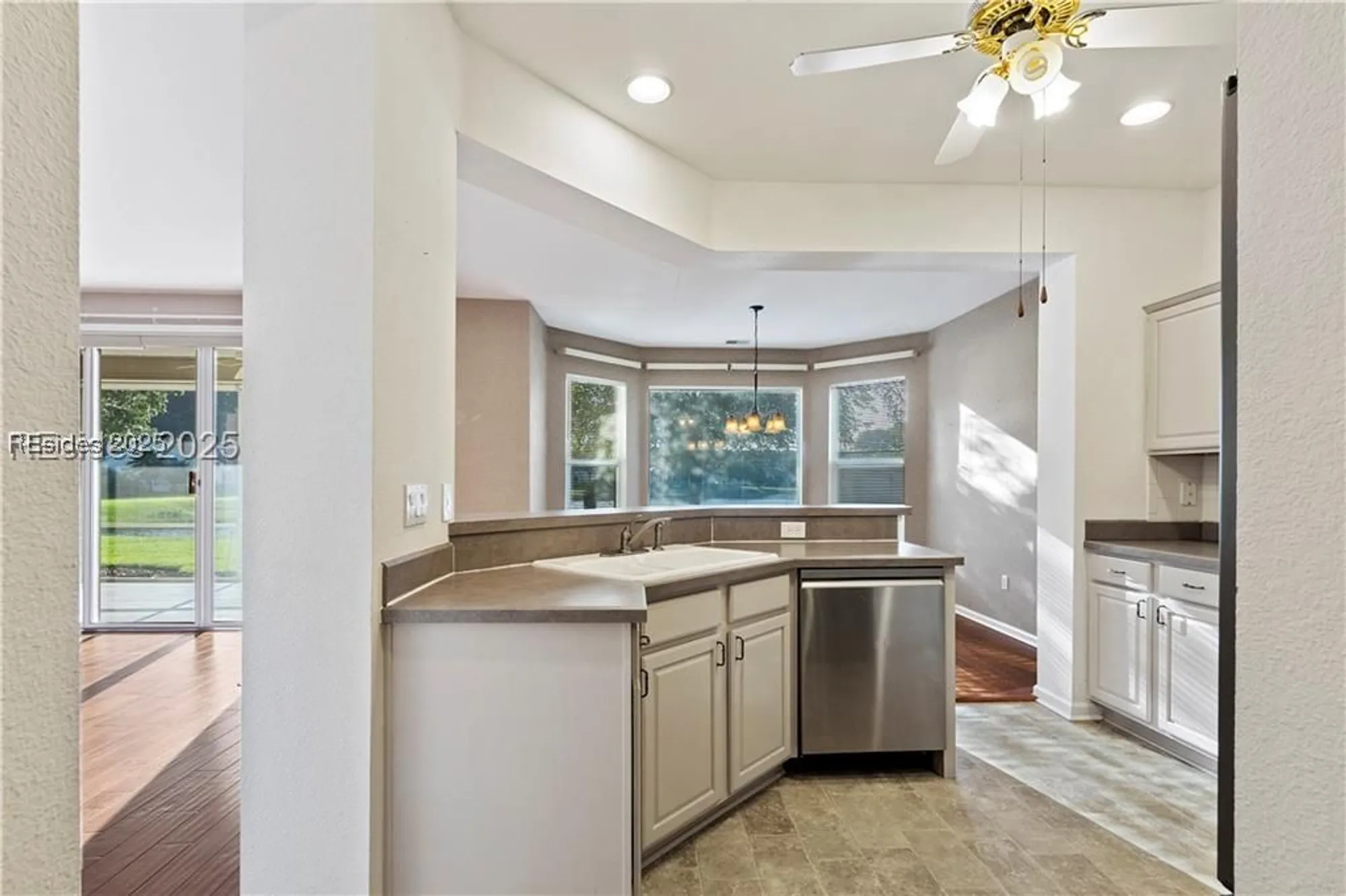 Property Slideshow image 17 of 42 | 16 pinckney dr, Bluffton, SC, 29909