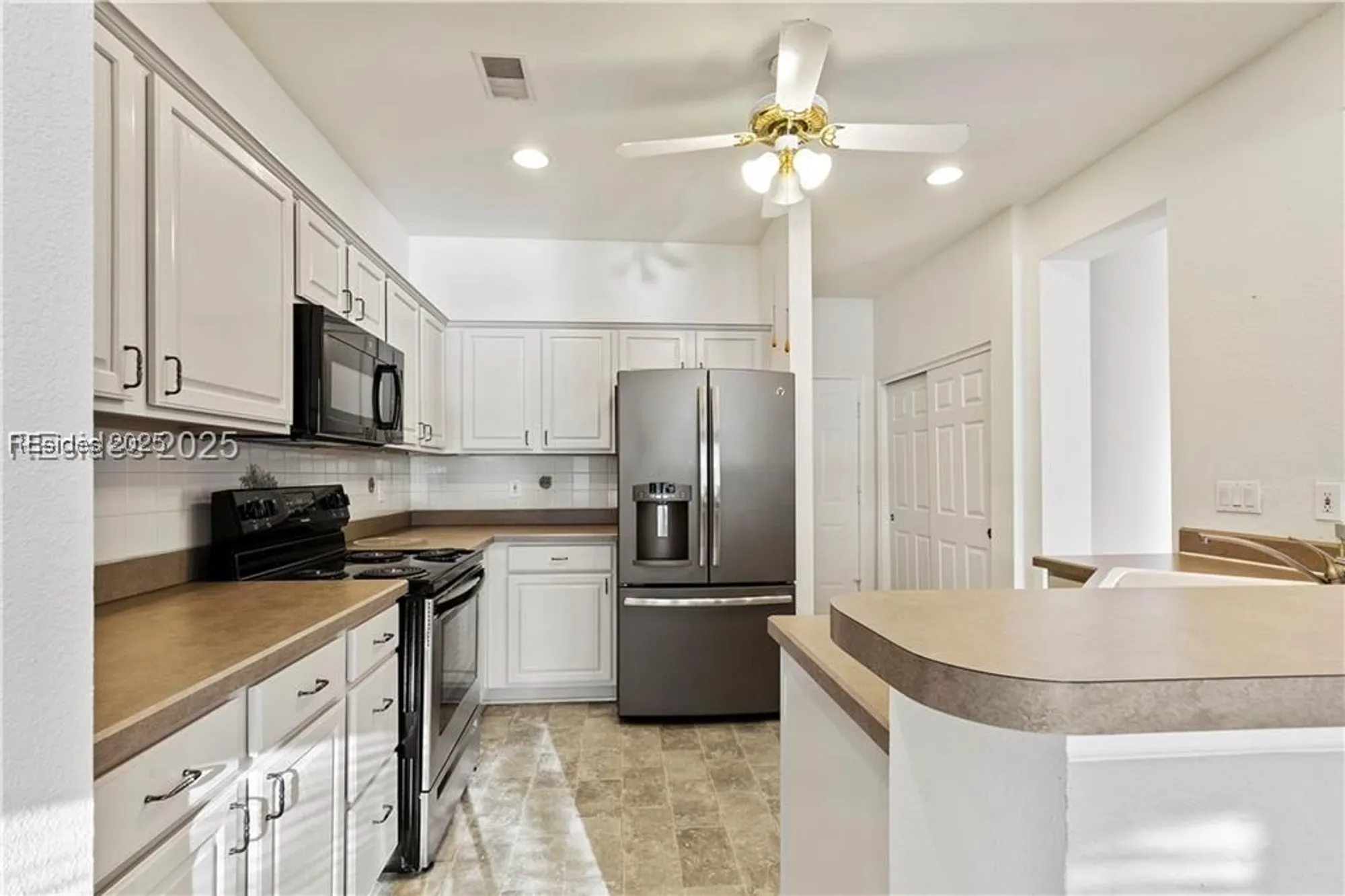 Property Slideshow image 18 of 42 | 16 pinckney dr, Bluffton, SC, 29909