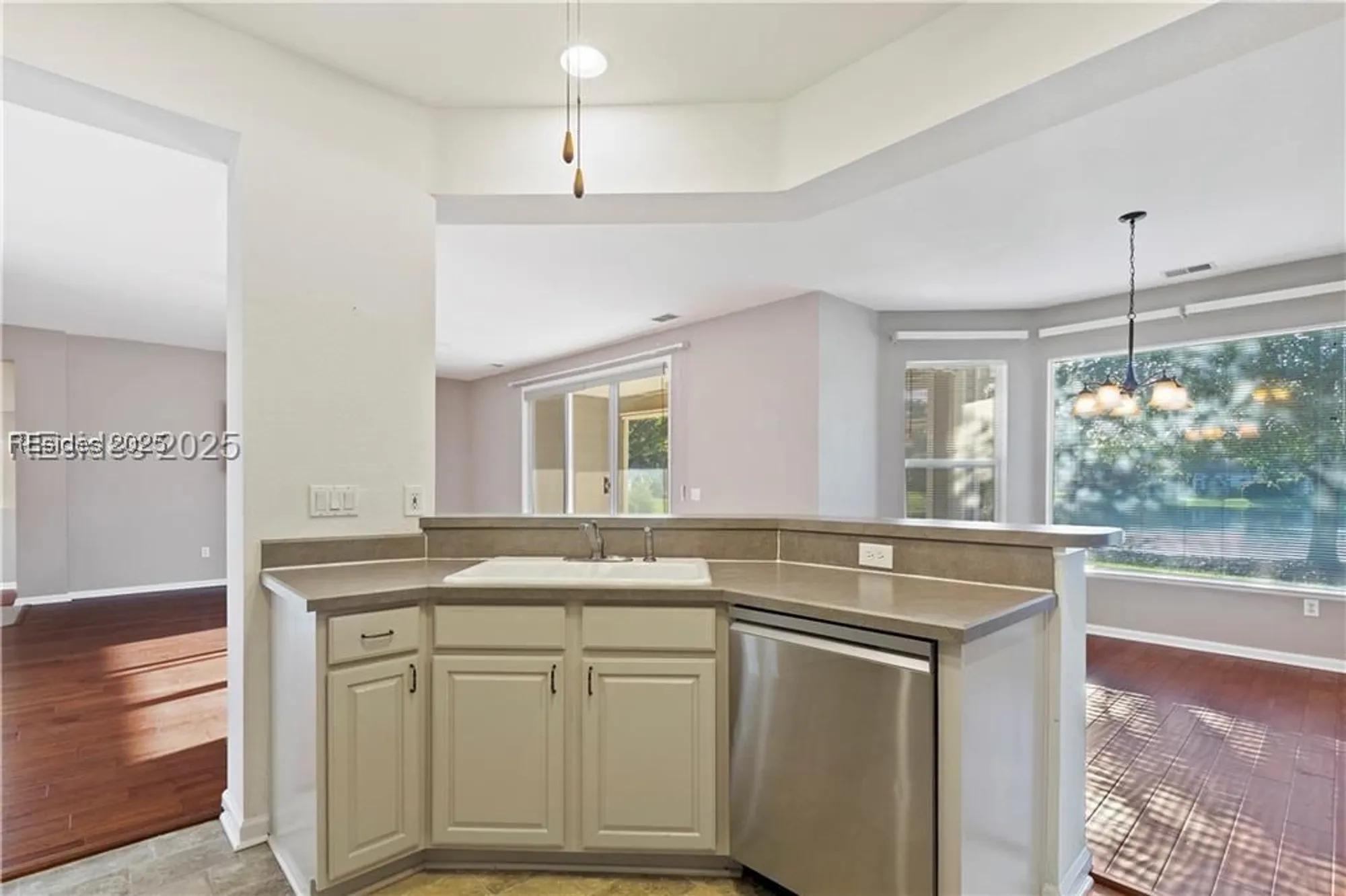 Property Slideshow image 20 of 42 | 16 pinckney dr, Bluffton, SC, 29909