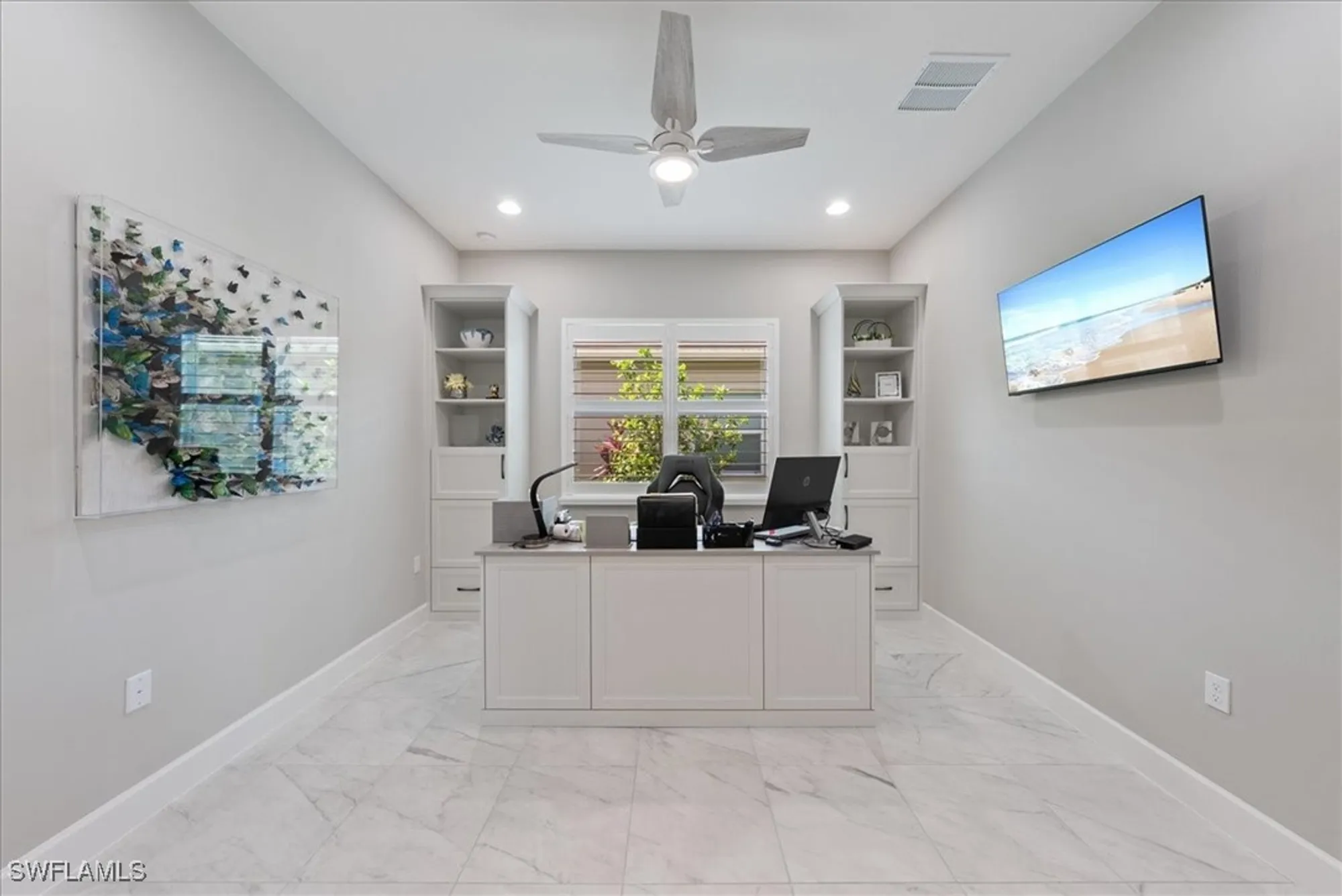 Property Slideshow image 18 of 50 | 28646 lobos cir, Bonita Springs, FL, 34135