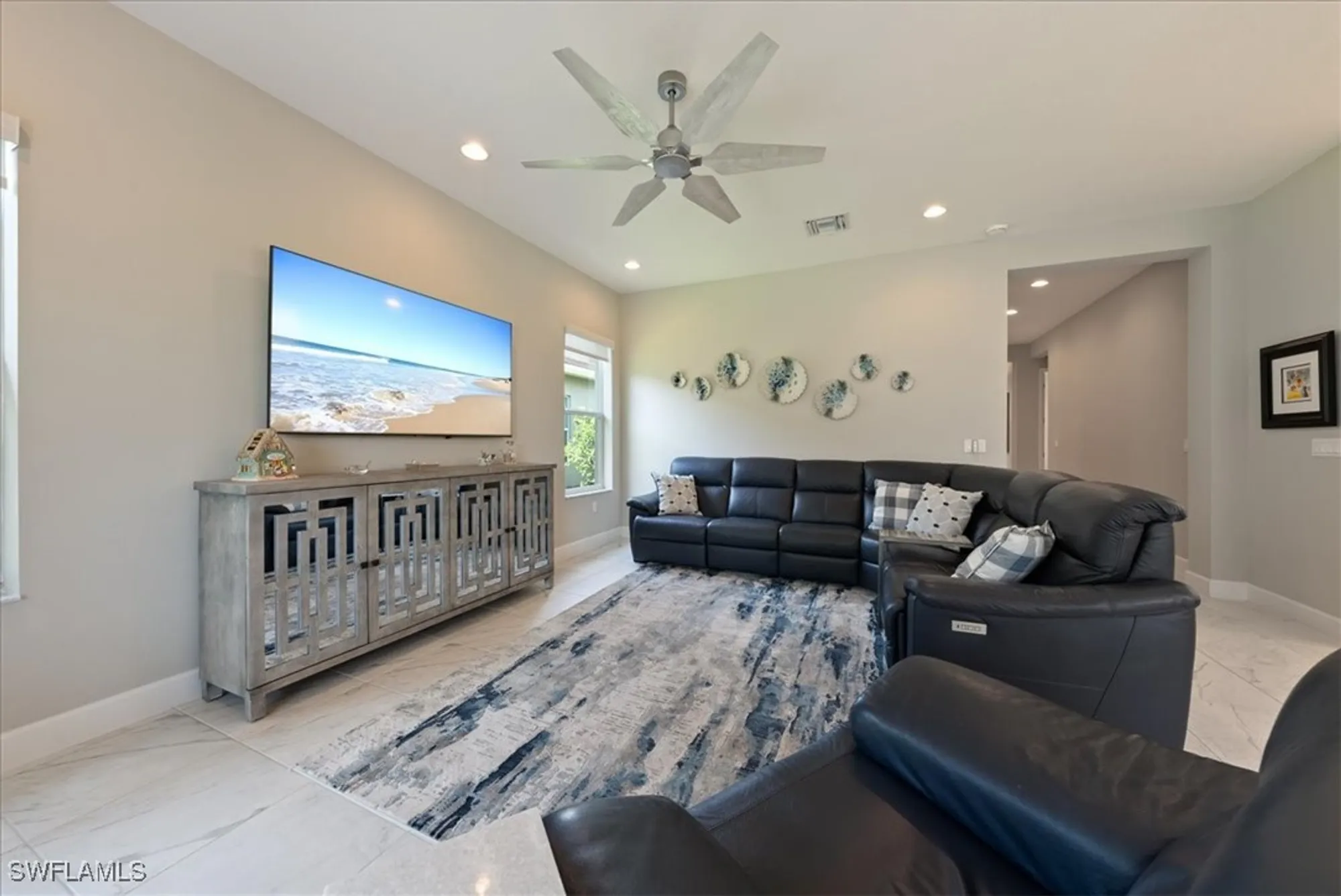 Property Slideshow image 10 of 50 | 28646 lobos cir, Bonita Springs, FL, 34135