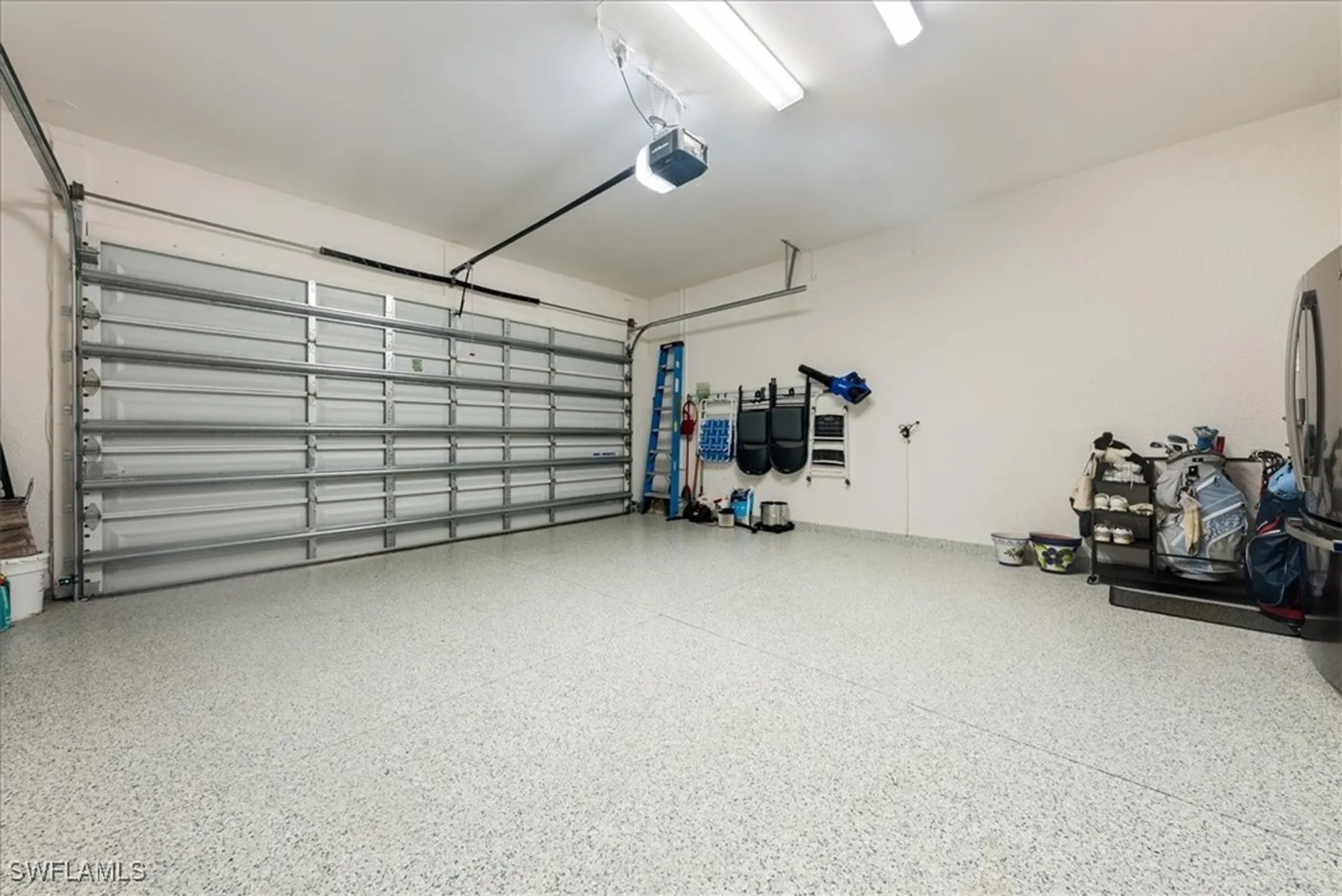 Property Slideshow image 22 of 50 | 28646 lobos cir, Bonita Springs, FL, 34135