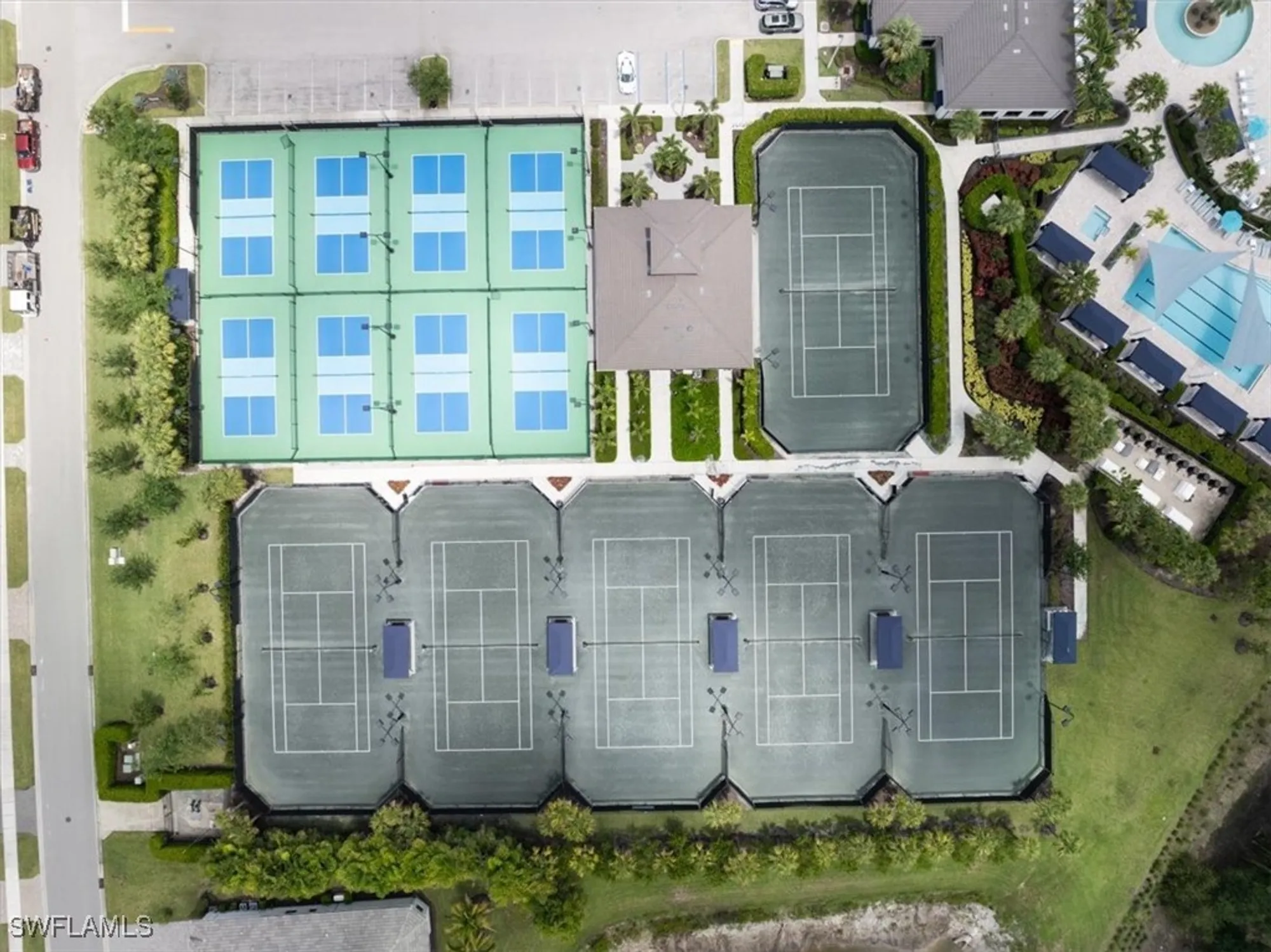 Property Slideshow image 36 of 50 | 28646 lobos cir, Bonita Springs, FL, 34135