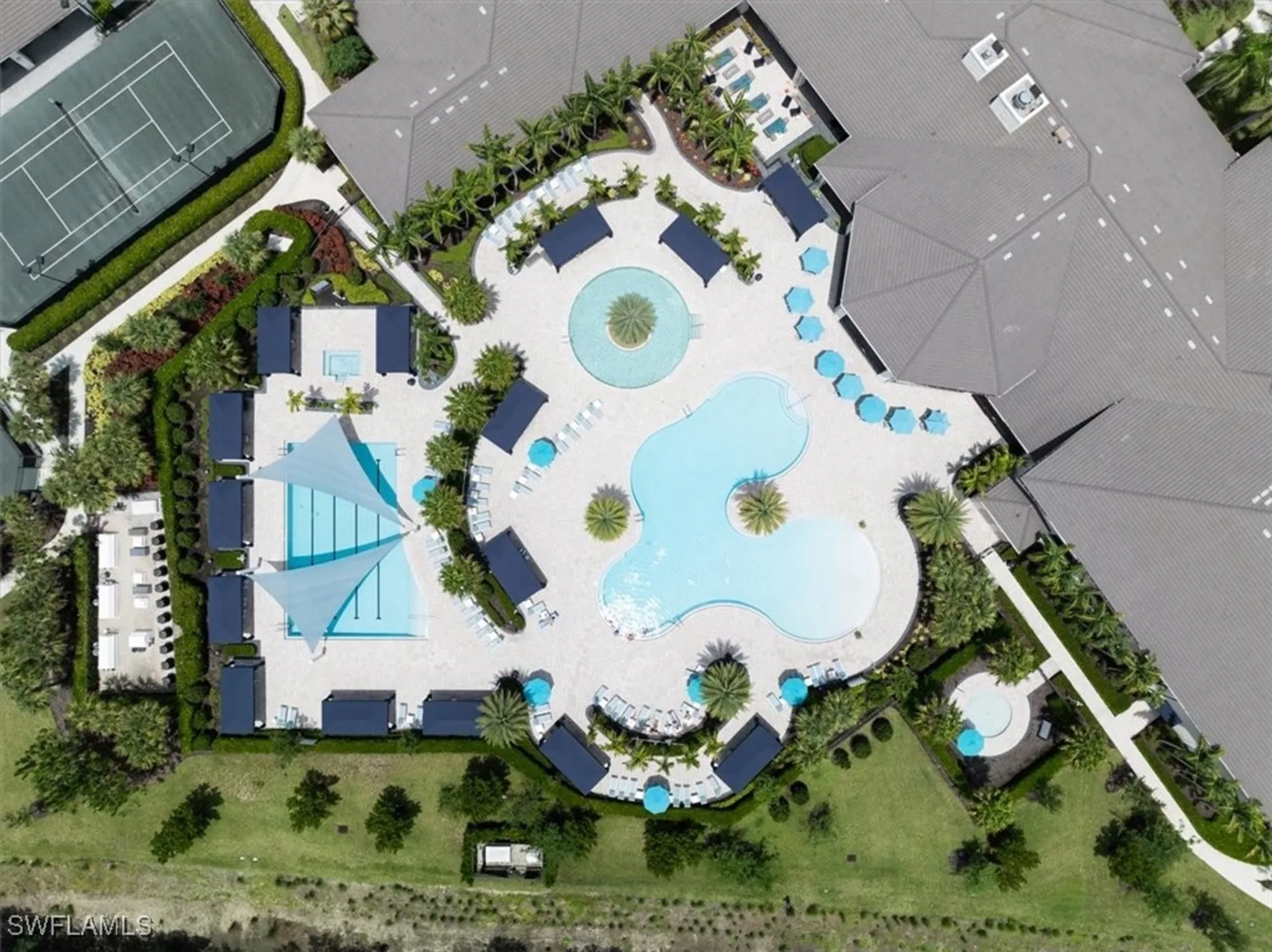 Property Slideshow image 37 of 50 | 28646 lobos cir, Bonita Springs, FL, 34135