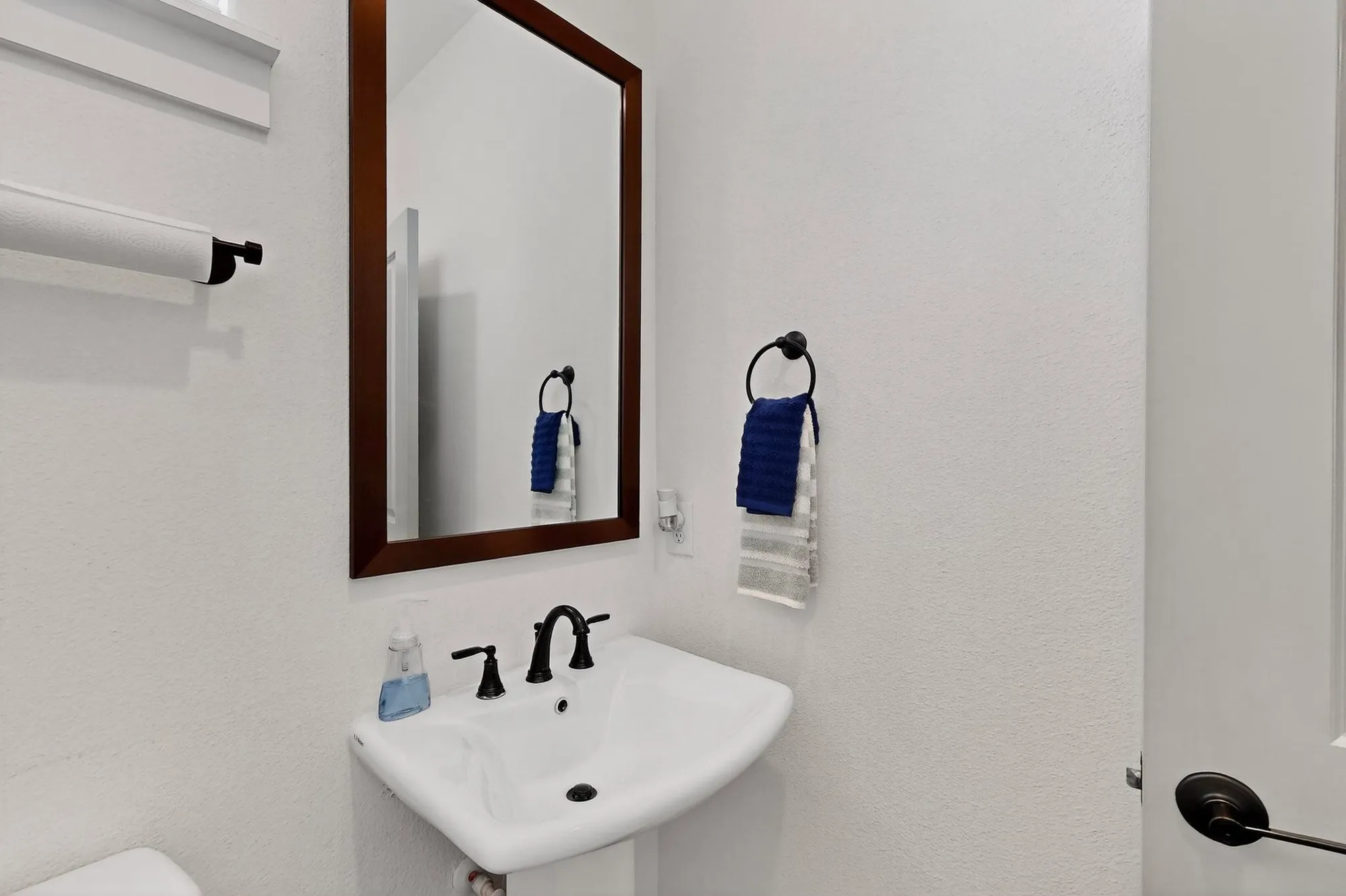 Property Slideshow image 14 of 34 | 3016 grandview dr, Wylie, TX, 75098