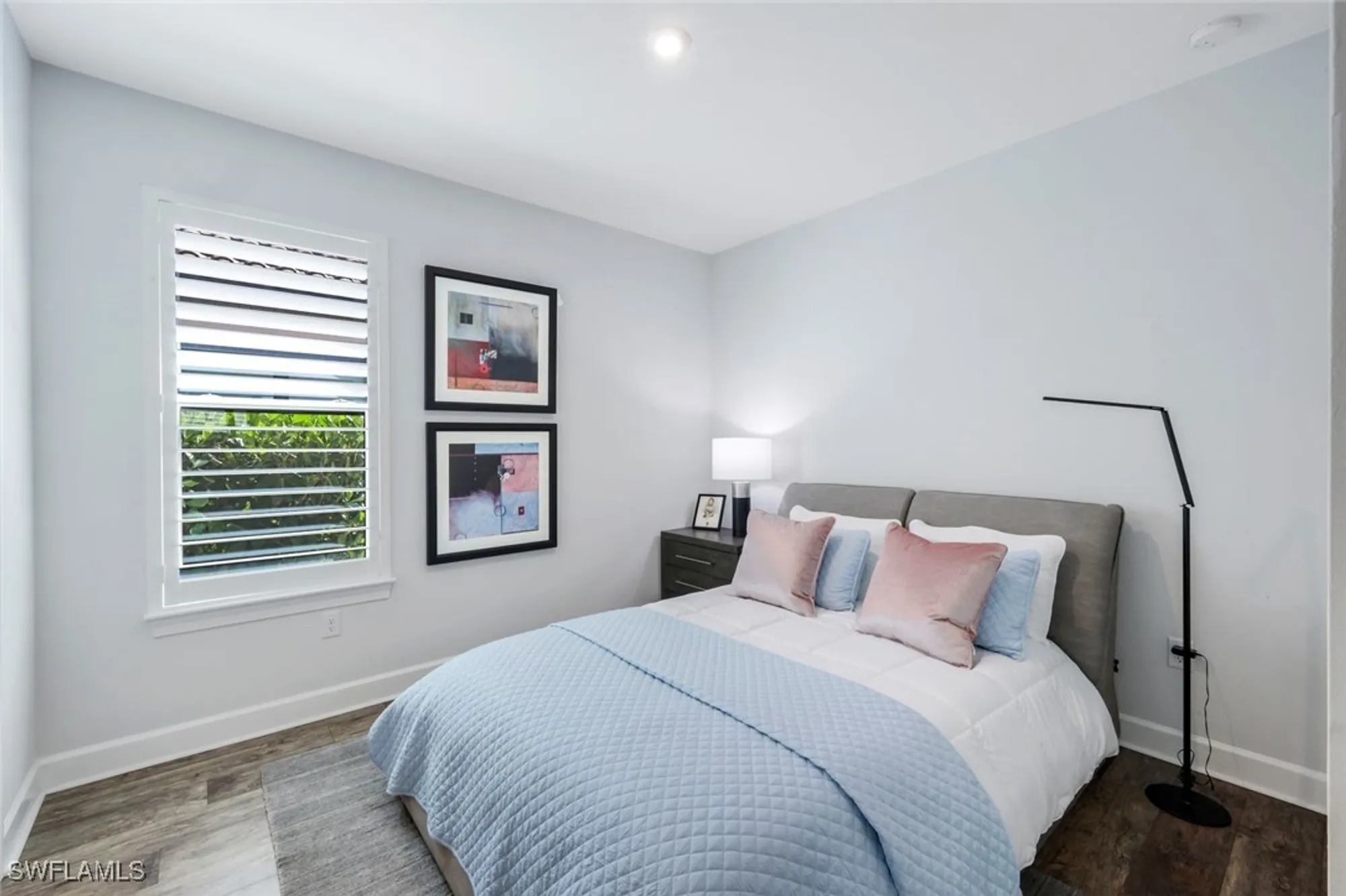 Property Slideshow image 19 of 44 | 15236 turin dr, Naples, FL, 34114