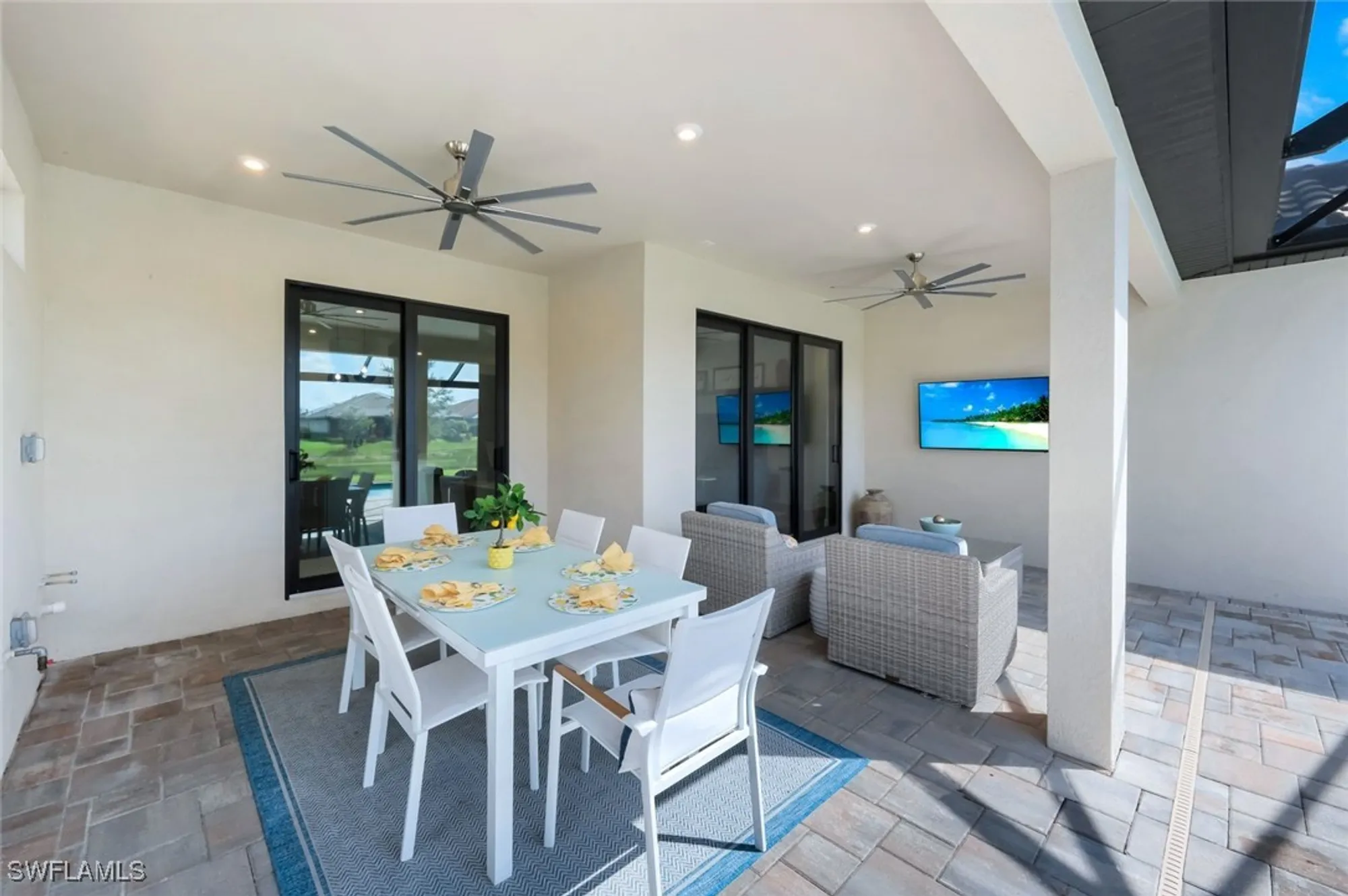 Property Slideshow image 27 of 44 | 15236 turin dr, Naples, FL, 34114