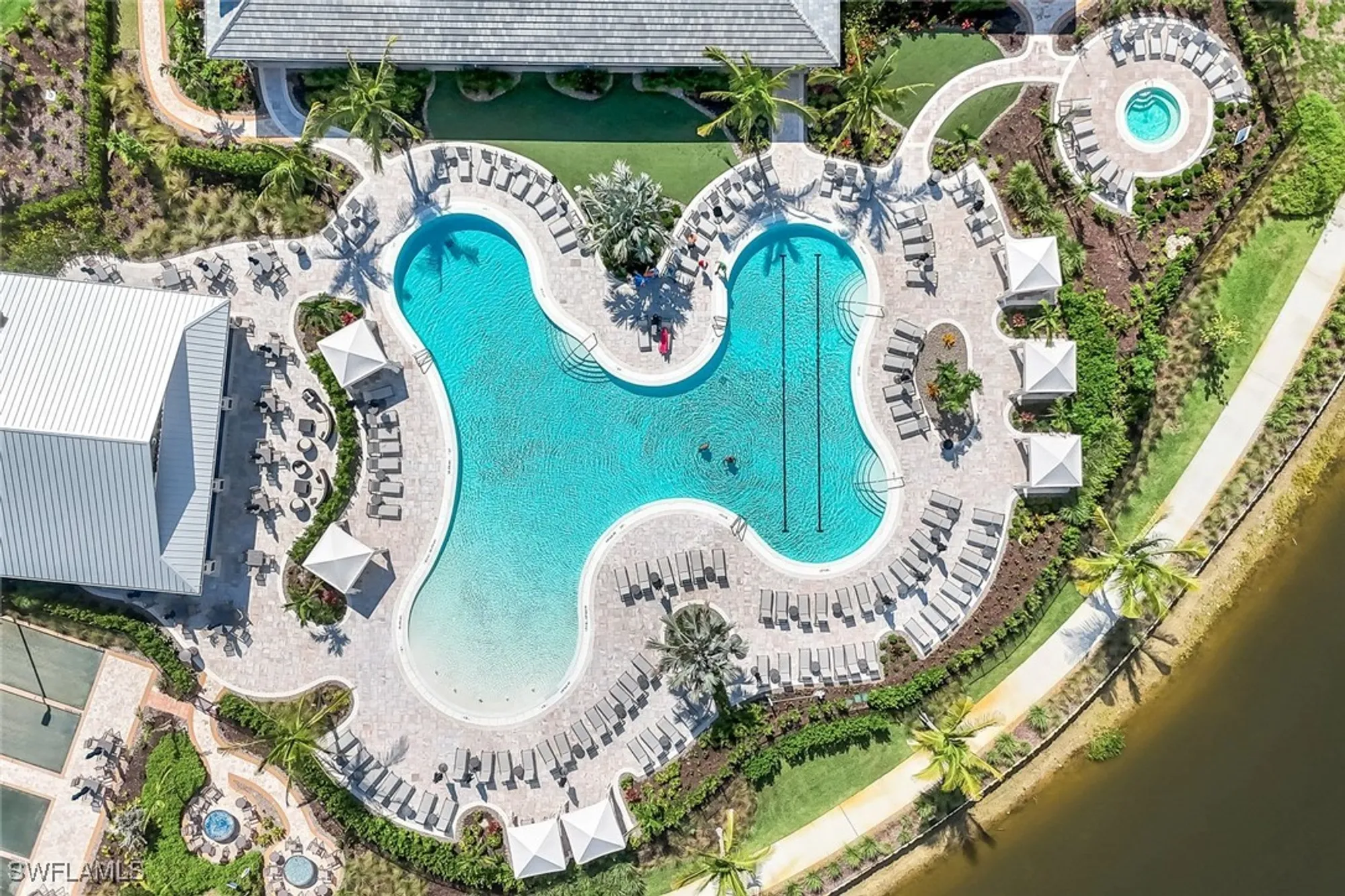 Property Slideshow image 39 of 44 | 15236 turin dr, Naples, FL, 34114