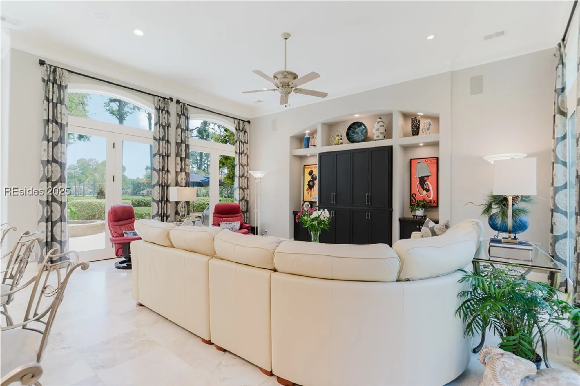 Property Slideshow image 16 of 95 | 27 heather ln, Hilton Head Island, SC, 29926