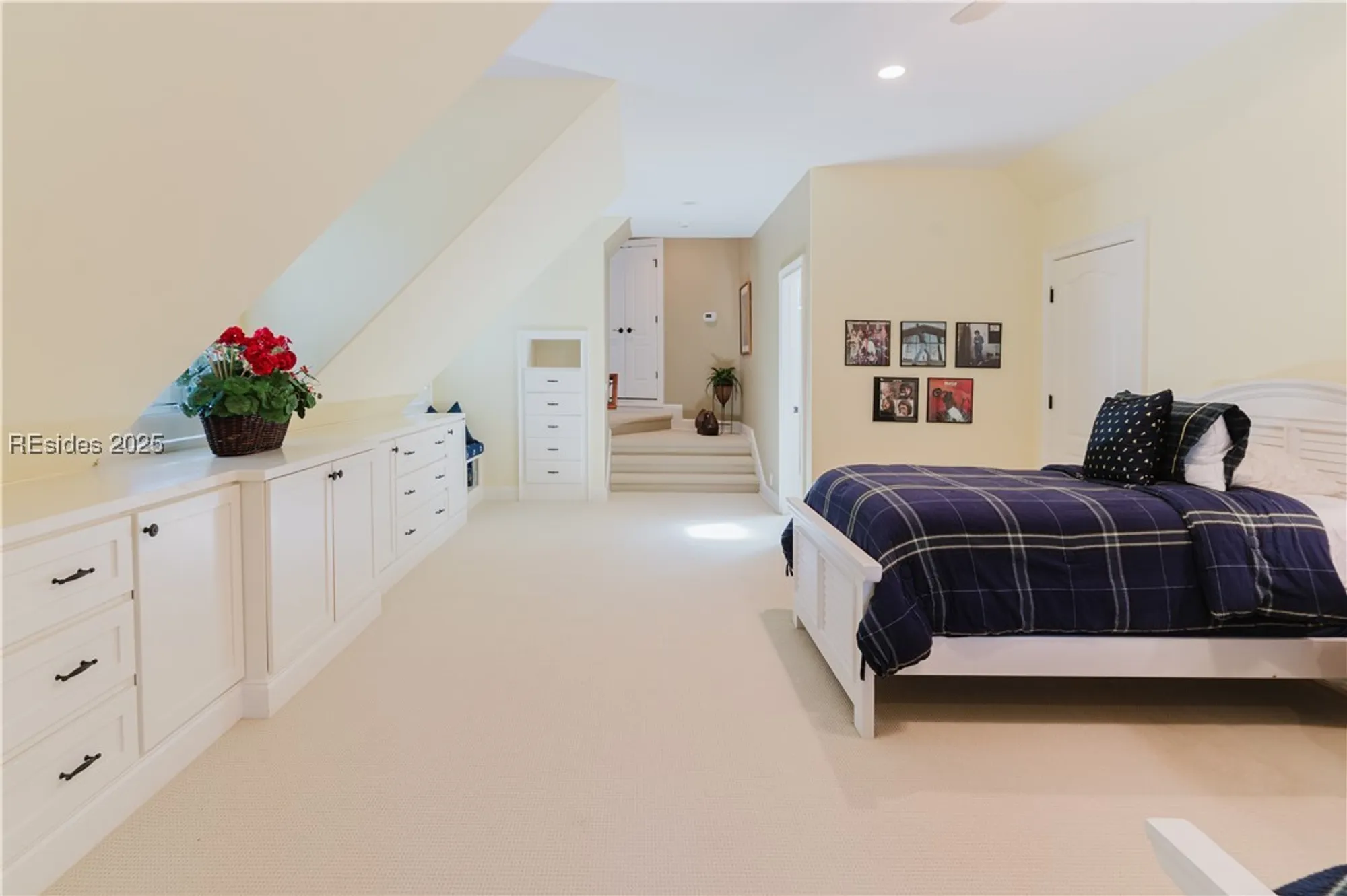 Property Slideshow image 23 of 95 | 27 heather ln, Hilton Head Island, SC, 29926