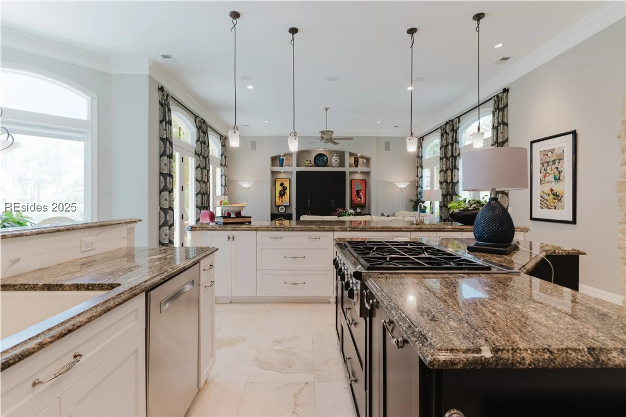 Property Slideshow image 49 of 95 | 27 heather ln, Hilton Head Island, SC, 29926